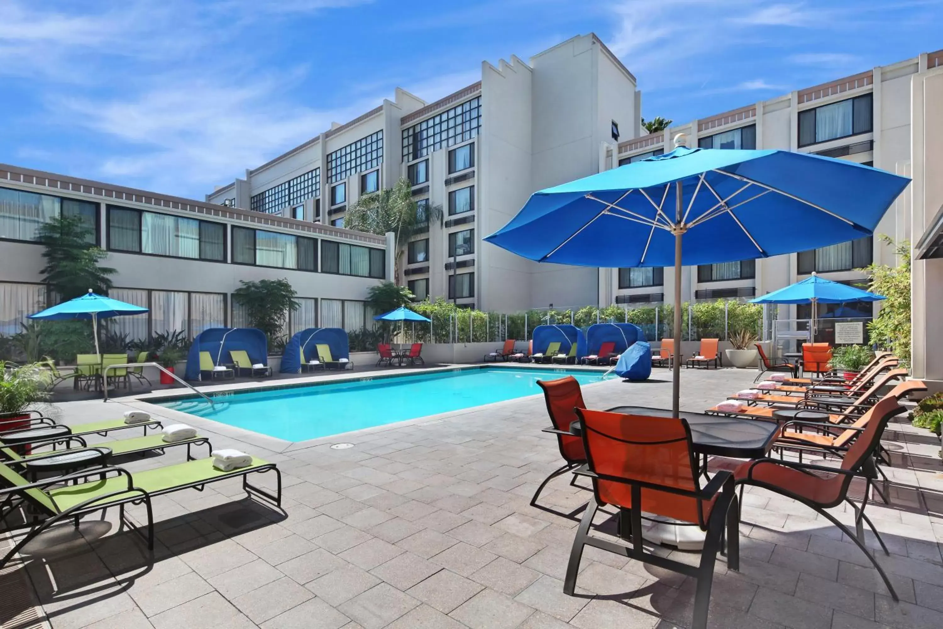 Swimming Pool in Holiday Inn Hotel & Suites Anaheim, an IHG Hotel