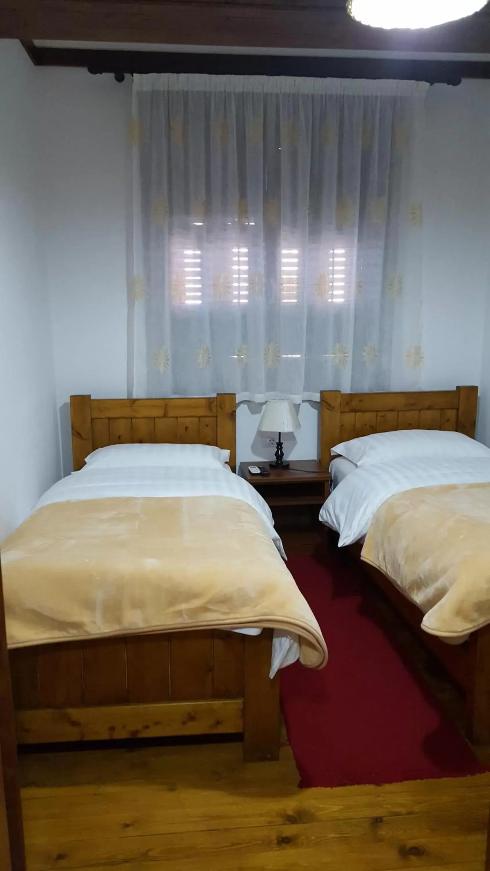 Twin Room with Private External Bathroom - single occupancy in Hotel Bujtina e Bardhe Twin Room with Private External Bathroom - single occupancy in Hotel Bujtina e Bardhe