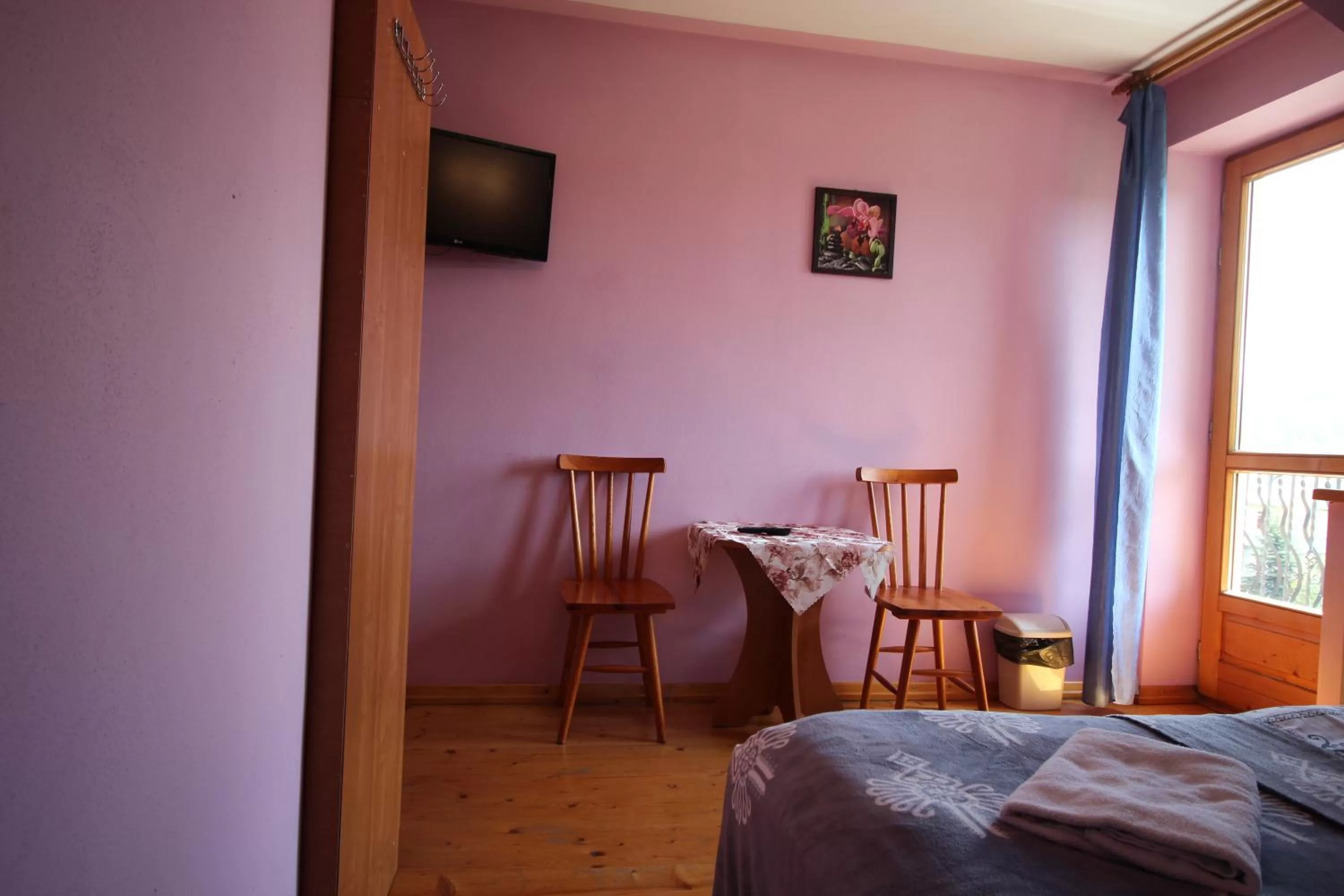 TV/Entertainment Center in DW U Wajdy