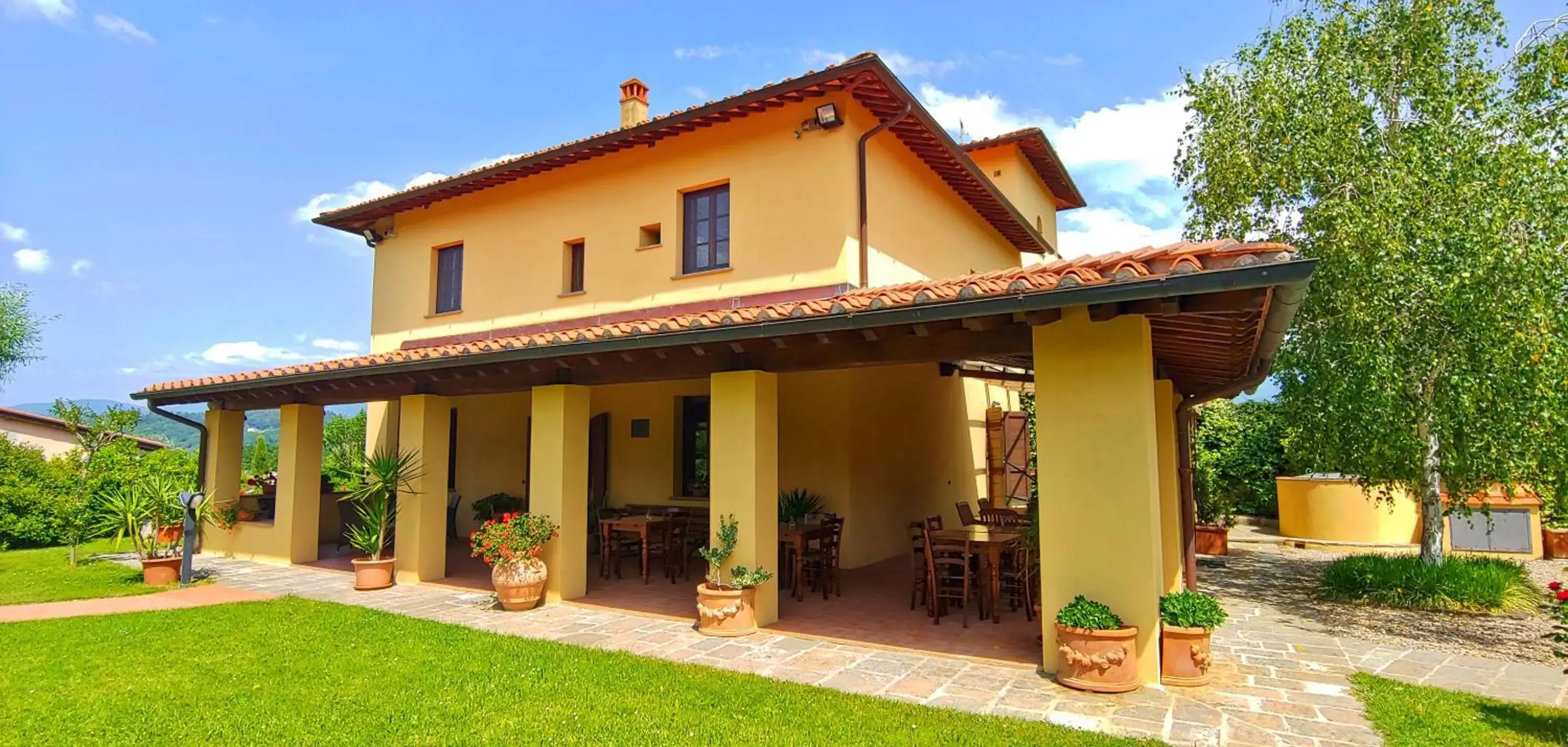 Patio, Property Building in Torrebianca Tuscany