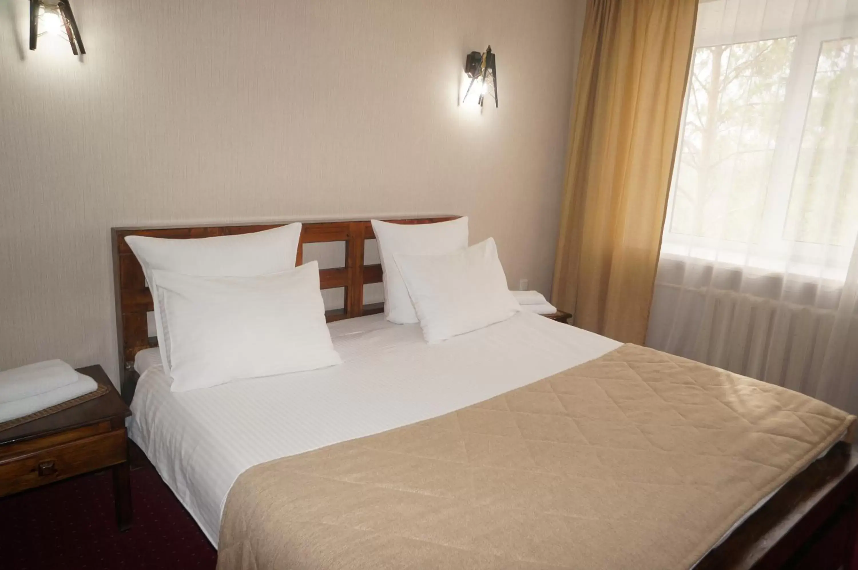 Standard Double or Twin Room in GALIRAD Hotel Standard Double or Twin Room in GALIRAD Hotel