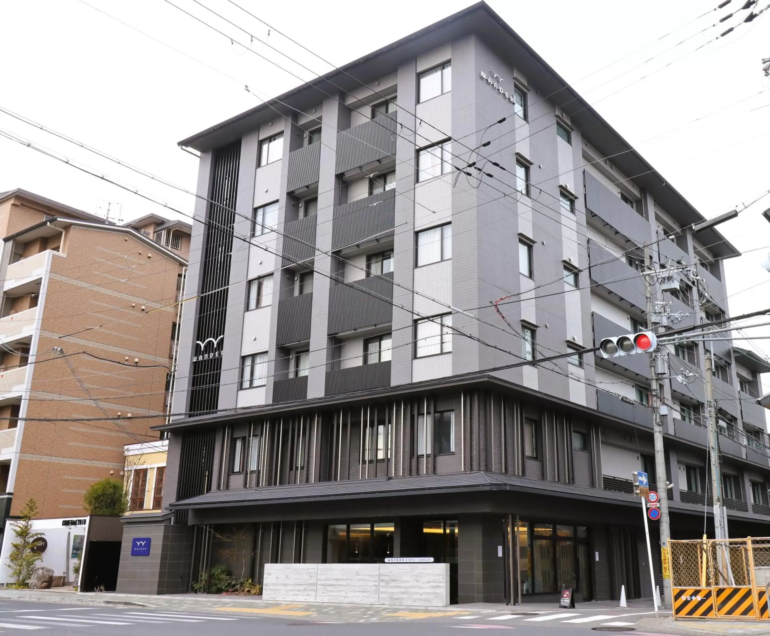 Property building in Wander Kyoto Nanajo Property building in Wander Kyoto Nanajo