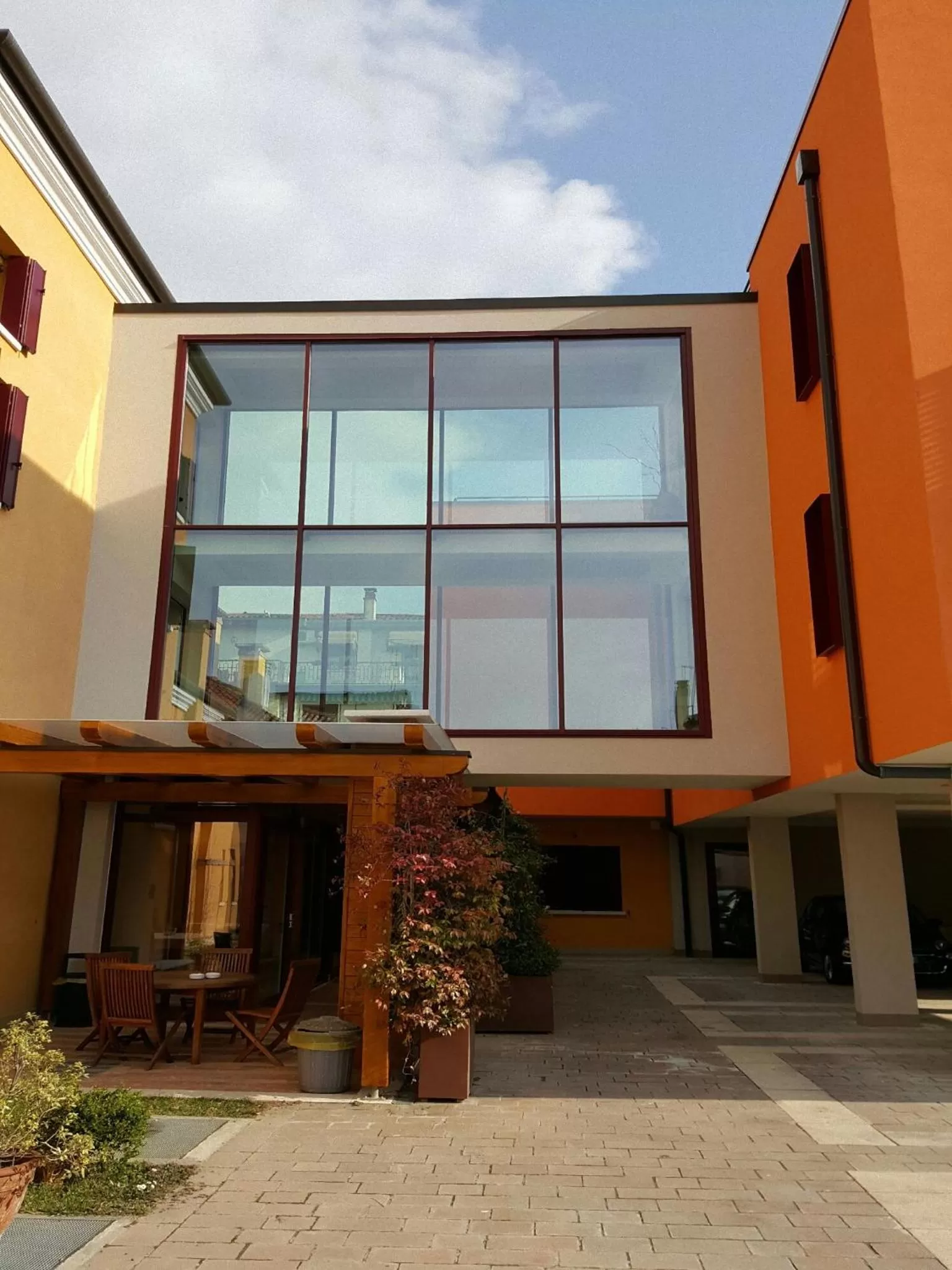 Facade/entrance in UNAHOTELS Eco Hotel Villa Costanza Venezia