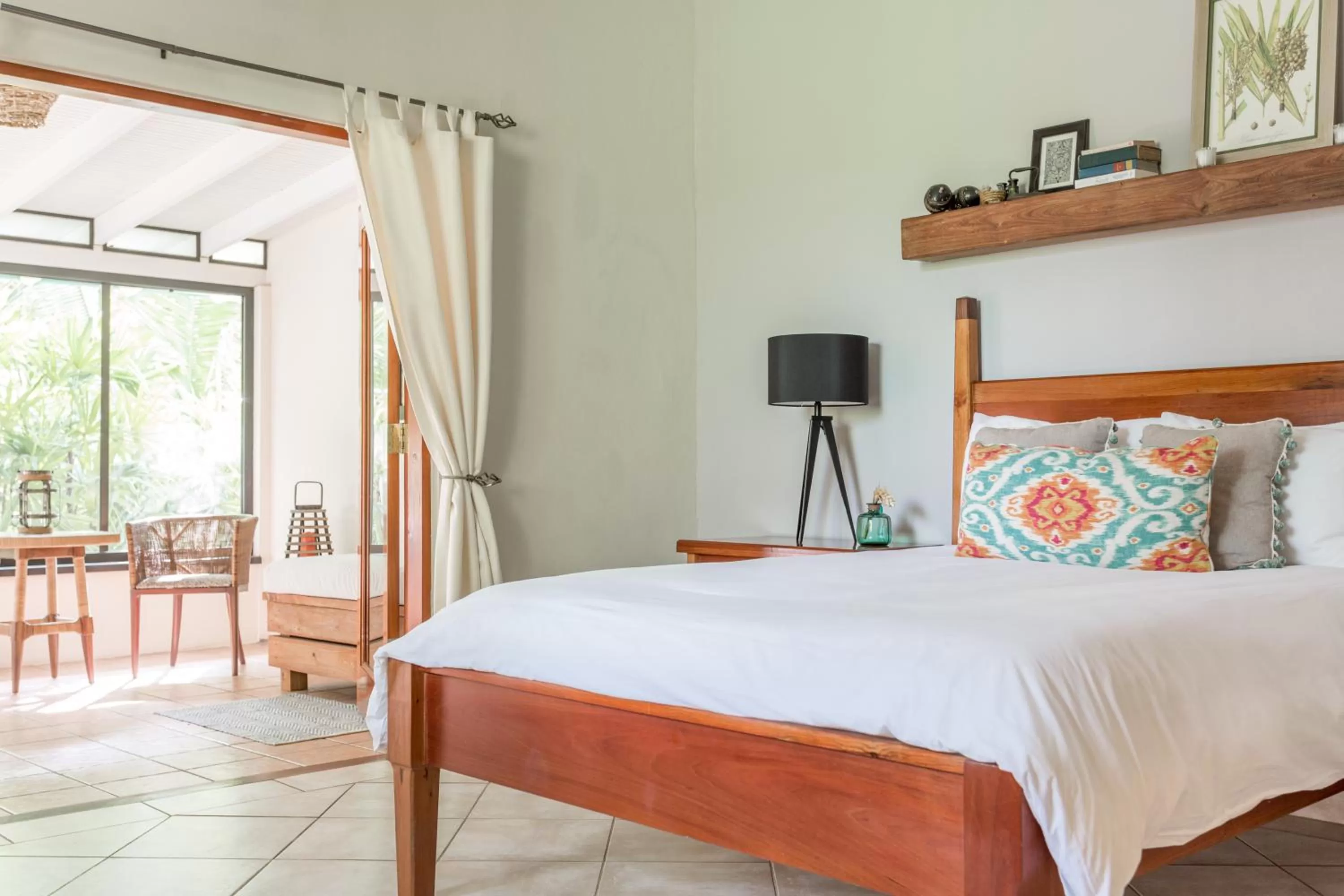 Garden view, Bed in Ka'ana Resort & Spa