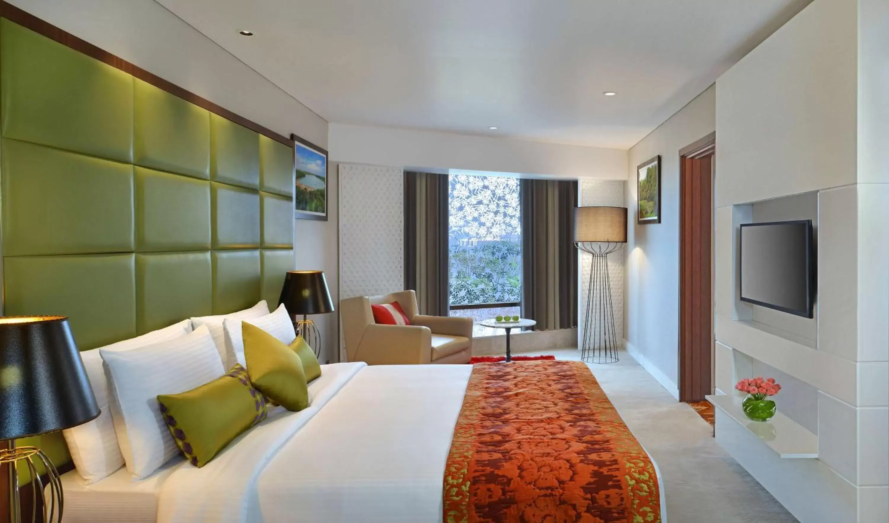 Photo of the whole room, Bed in Country Inns & Suites By Radisson Manipal