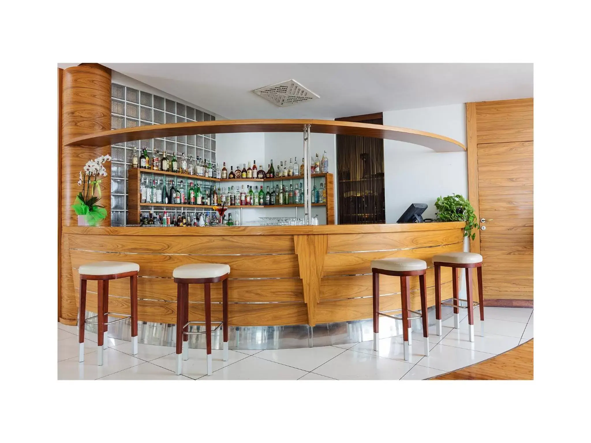 Lounge or bar, Lounge/Bar in Towers Hotel Stabiae Sorrento Coast