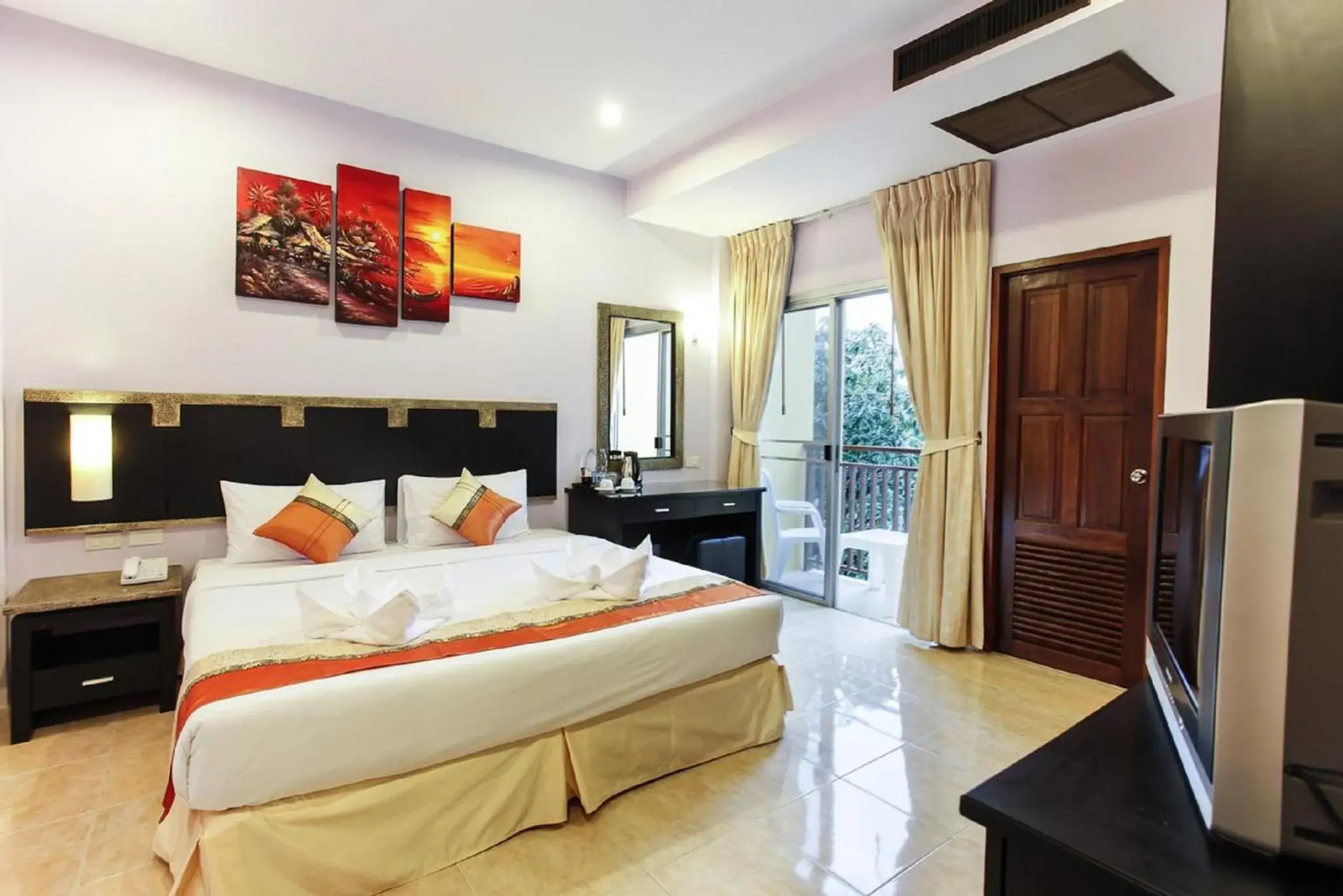 Superior Double or Twin Room in U Sabai Living Hotel Superior Double or Twin Room in U Sabai Living Hotel