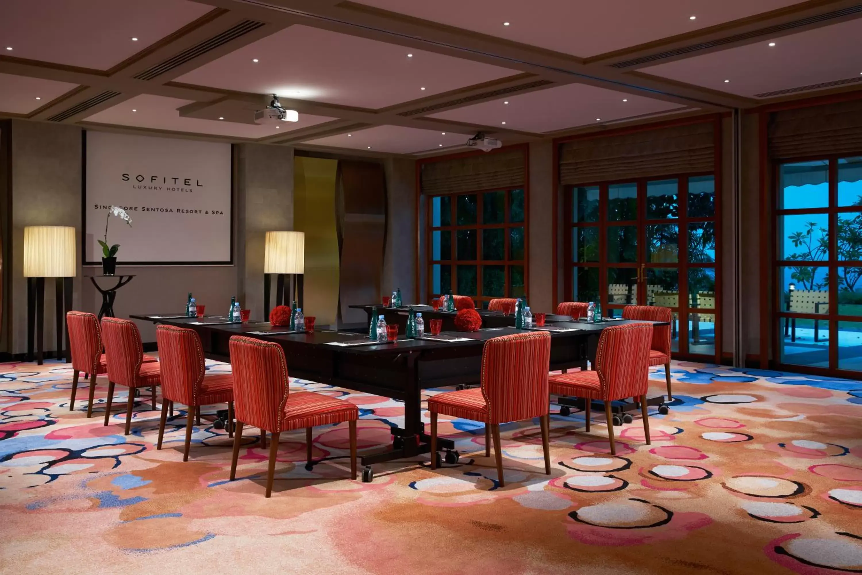 Meeting/conference room, Restaurant/Places to Eat in Sofitel Singapore Sentosa Resort & Spa