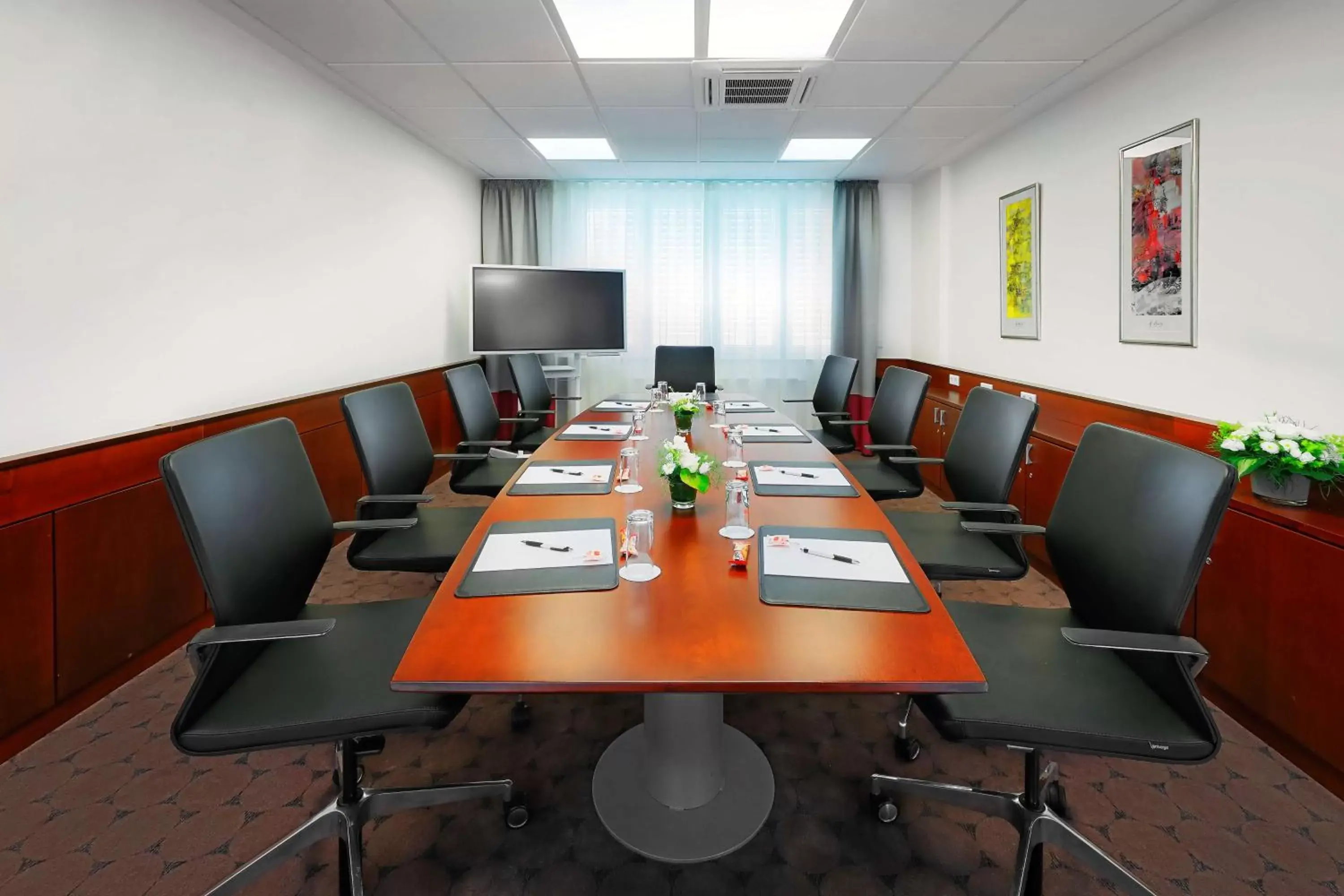 Meeting/conference room in Best Western Premier IB Hotel Friedberger Warte