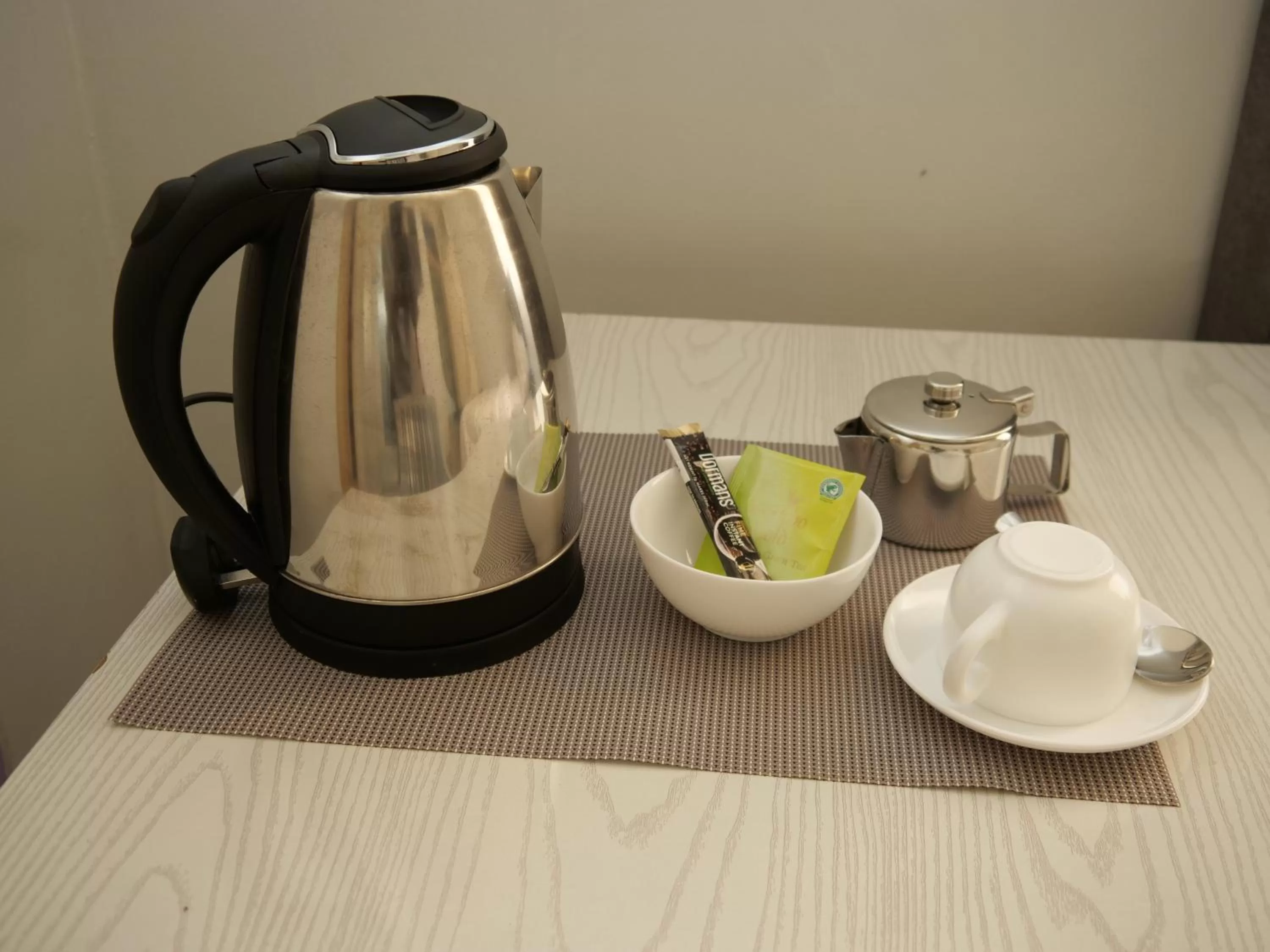 Restaurant/places to eat, Coffee/Tea Facilities in Milimani Comfort