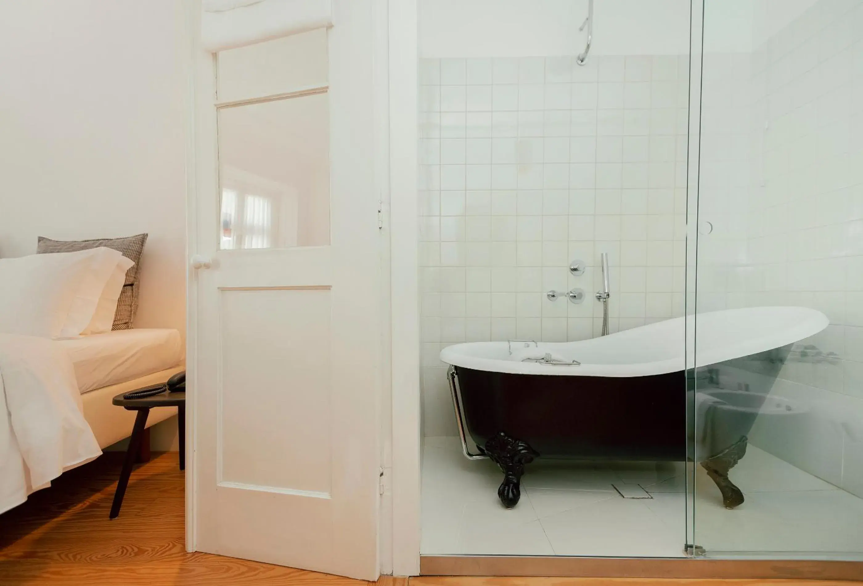 Shower, Bathroom in Rosa Et Al Townhouse