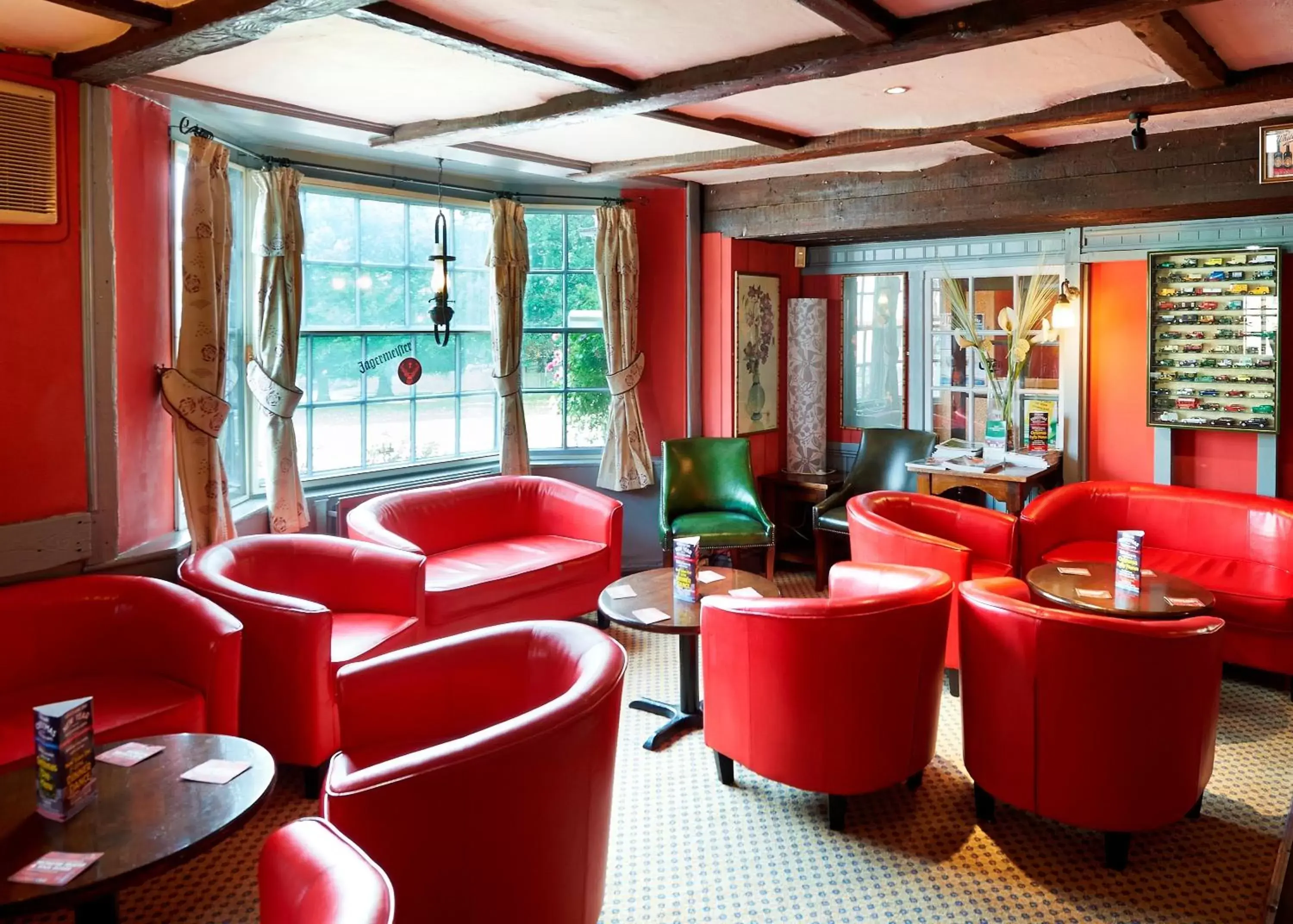 Lounge or bar, Lounge/Bar in Camden Arms Hotel