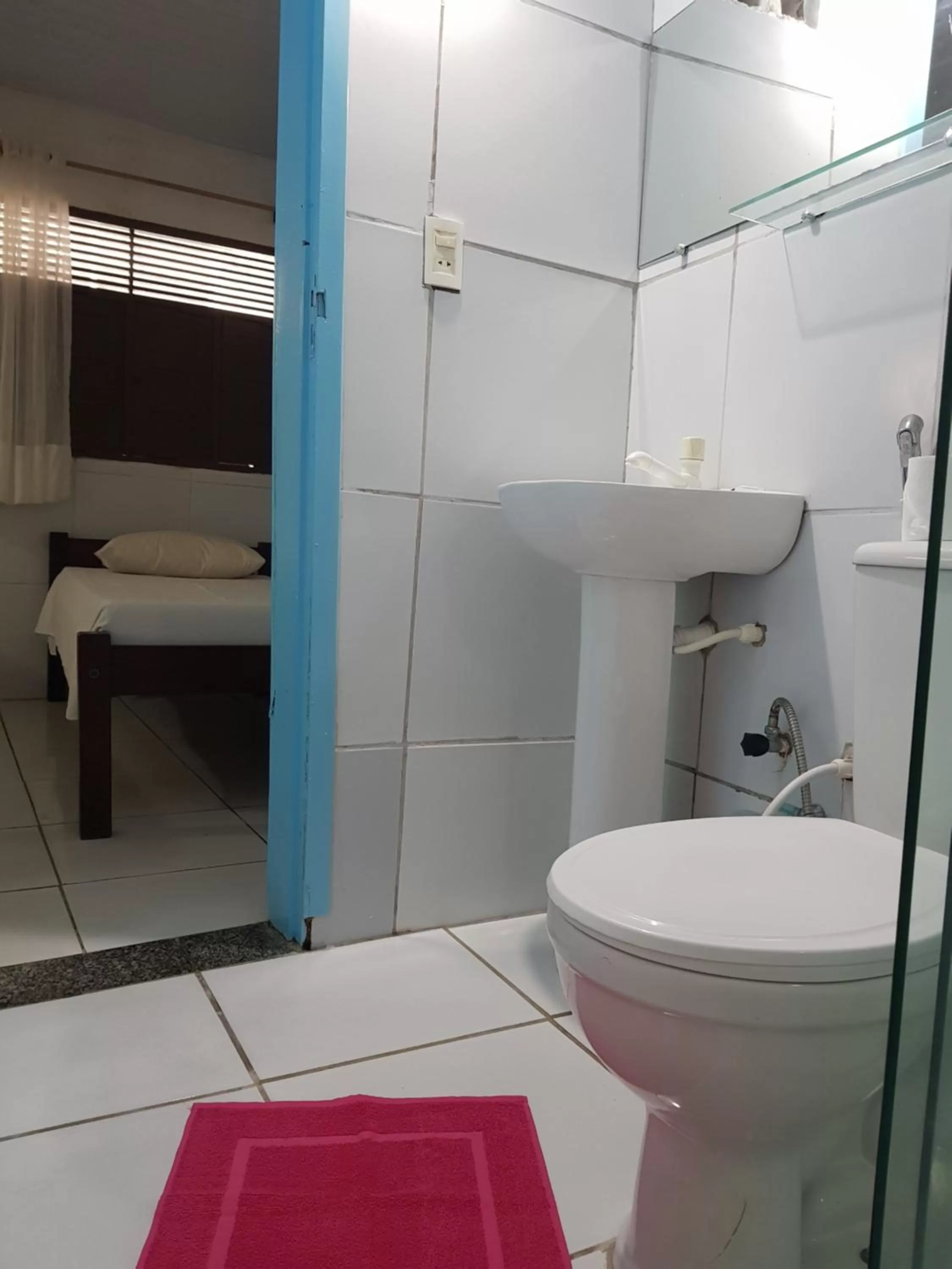 Shower in Hotel Pousada Maravista