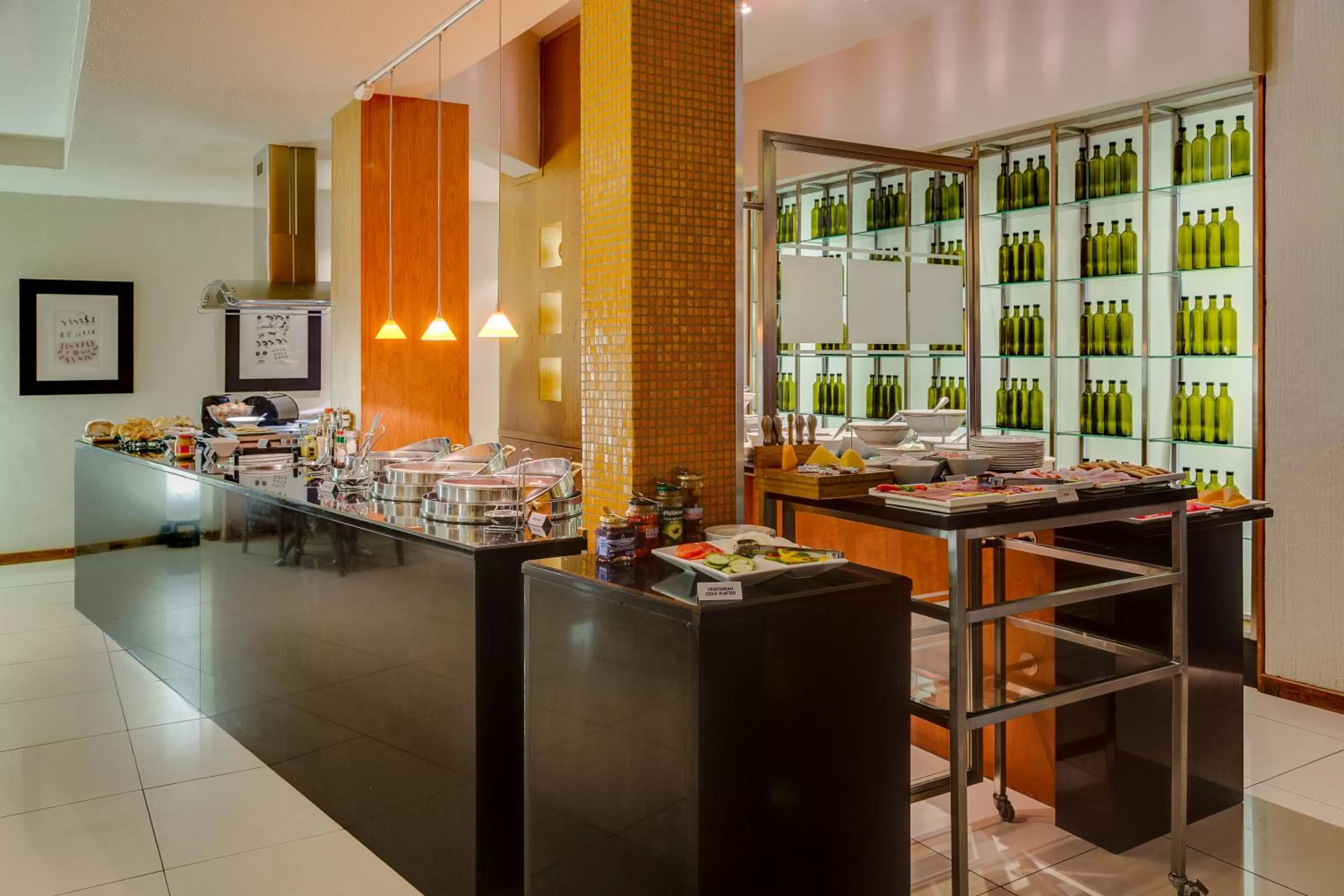 Restaurant/places to eat in The Oasis