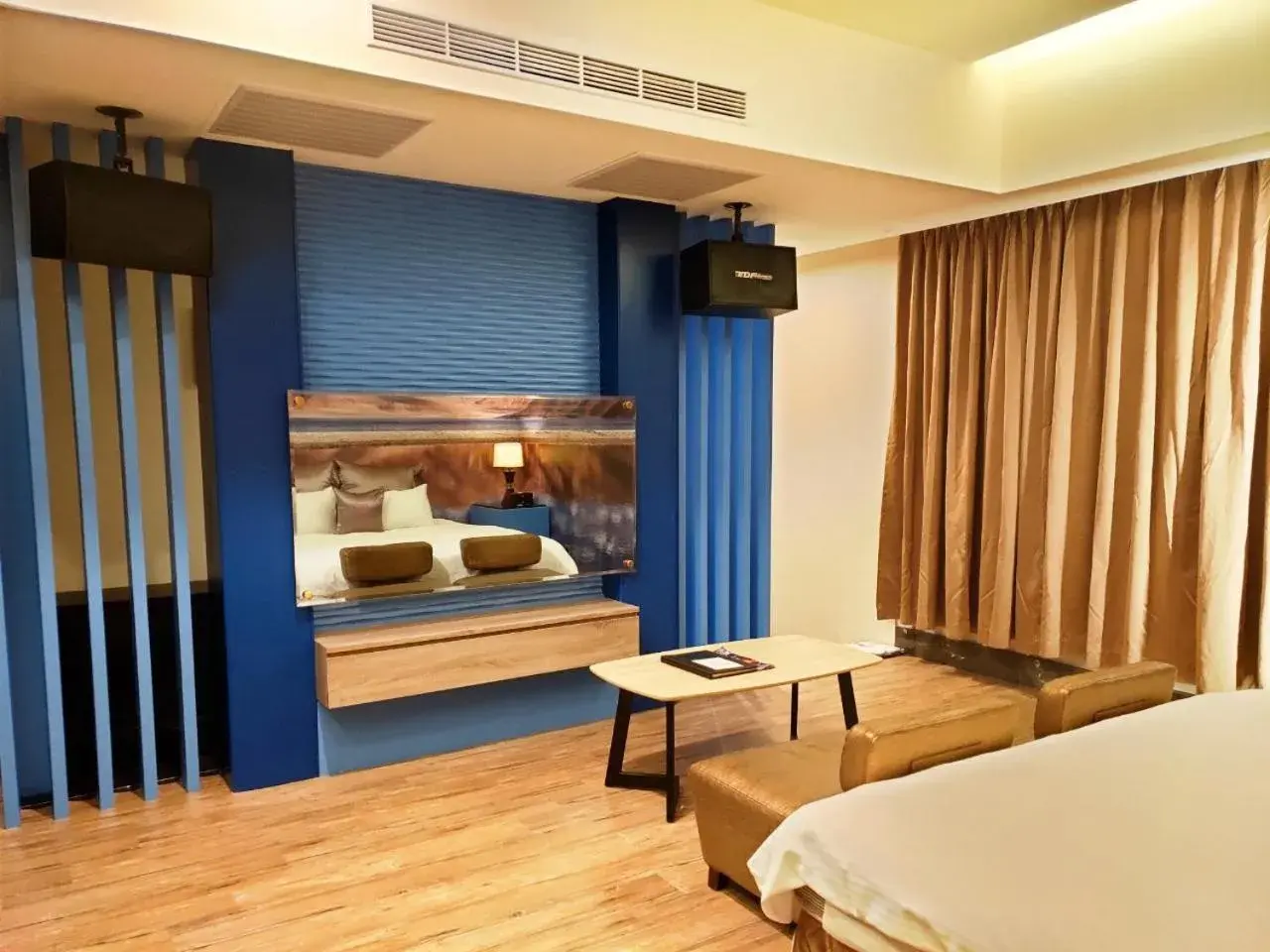 Photo of the whole room, Bed in Discovery Motel - Nangang
