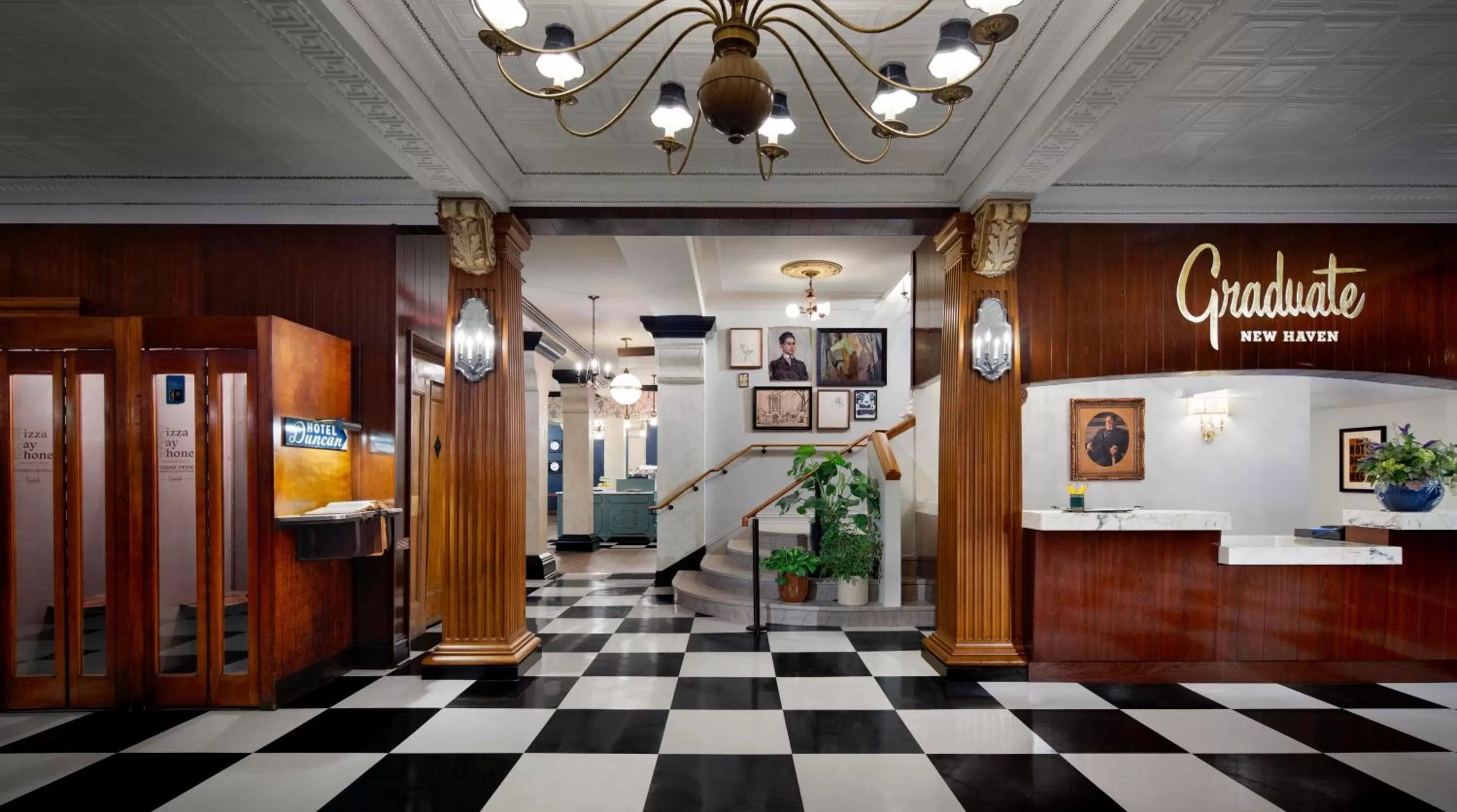 Lobby or reception in Graduate by Hilton New Haven