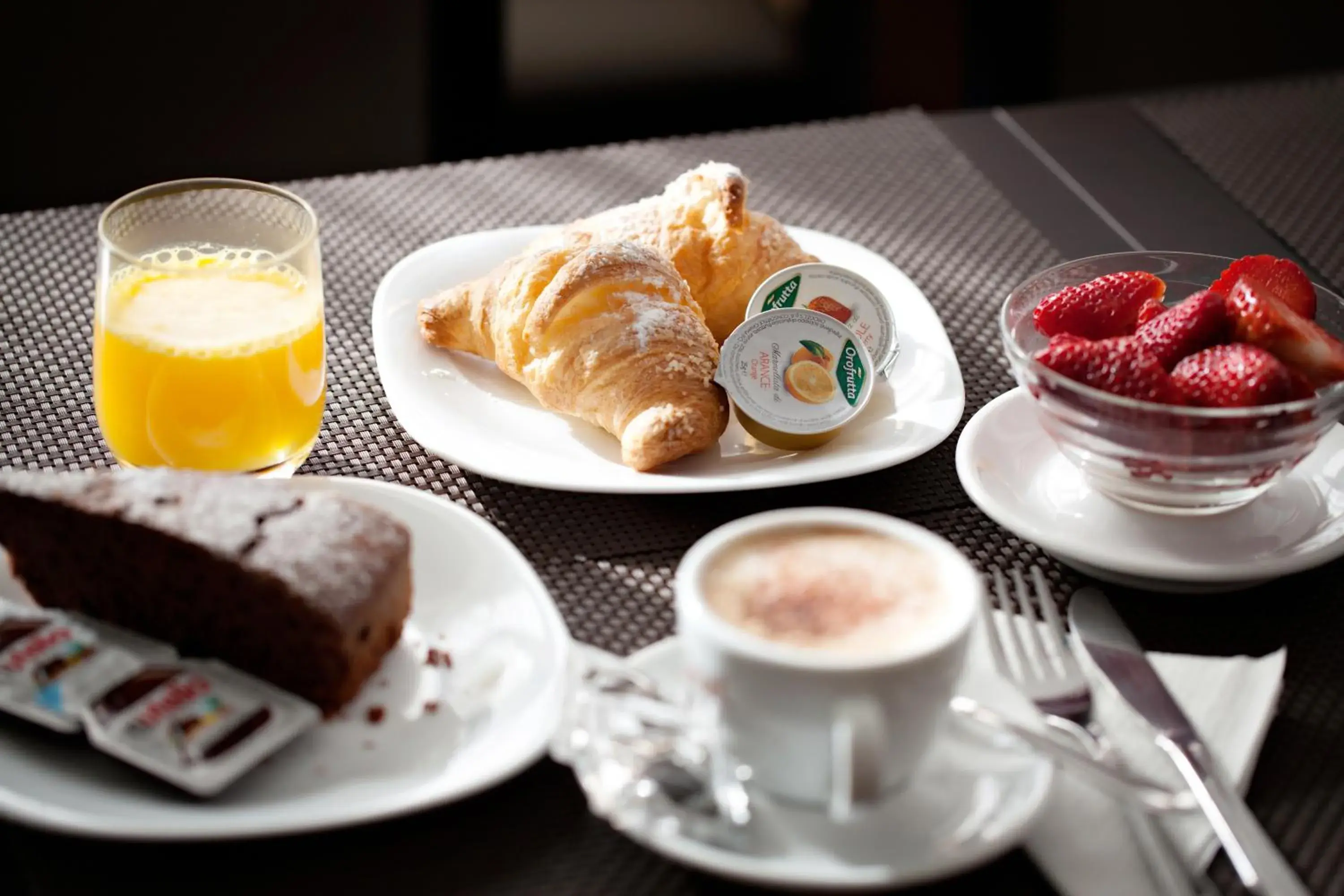 Lounge or bar, Breakfast in Hotel Dei Fiori