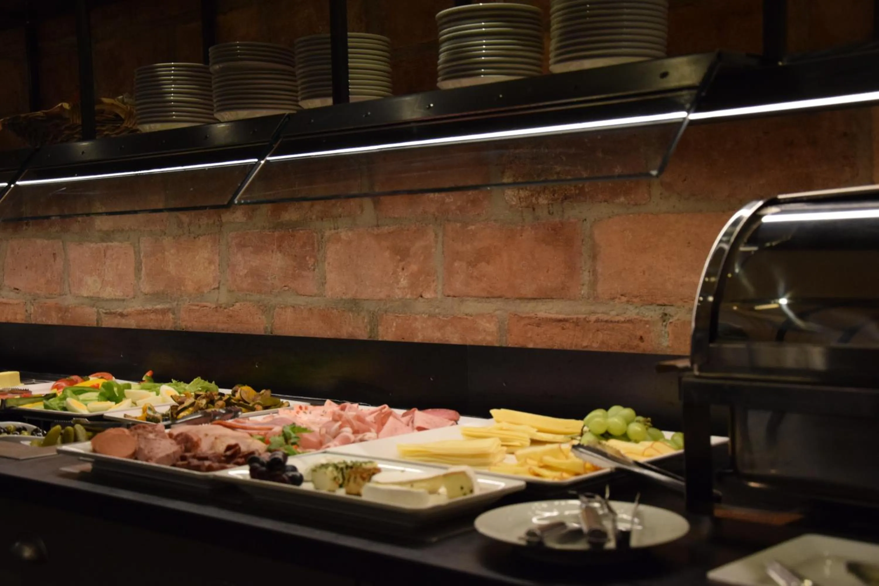 Buffet breakfast in Hotel Roter Löwe