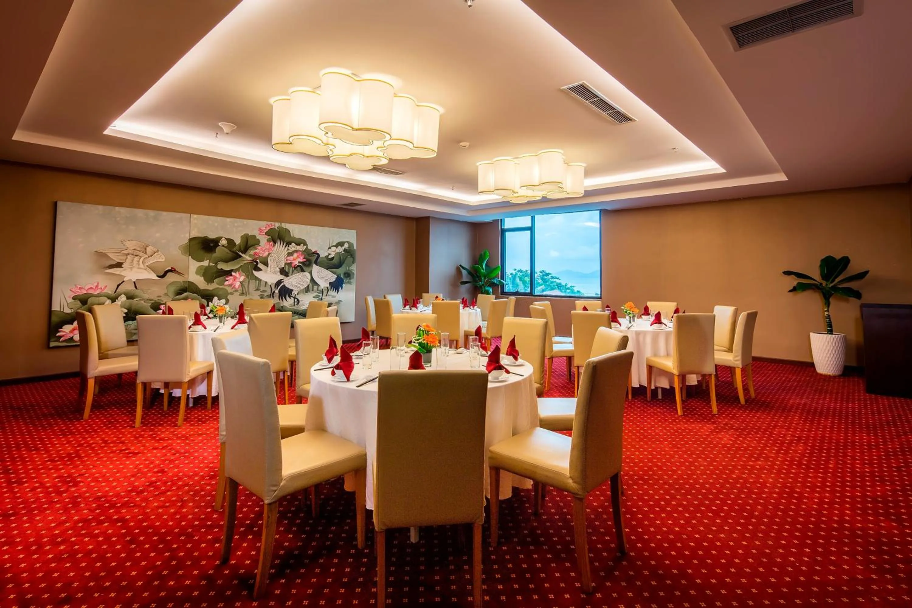 Restaurant/places to eat in Muong Thanh Grand Nha Trang Hotel