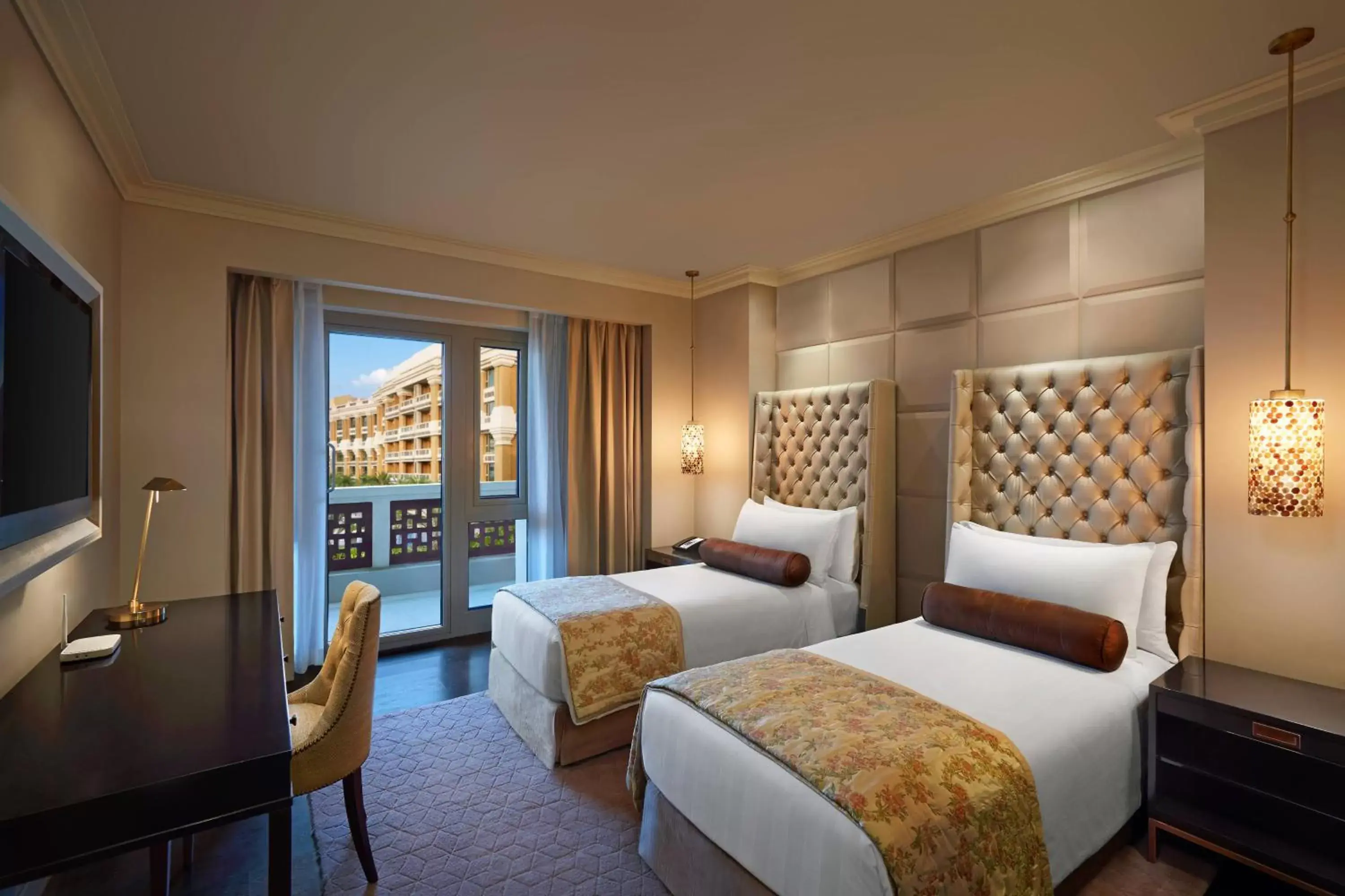 Bedroom, Bed in ITC Grand Chola, a Luxury Collection Hotel, Chennai