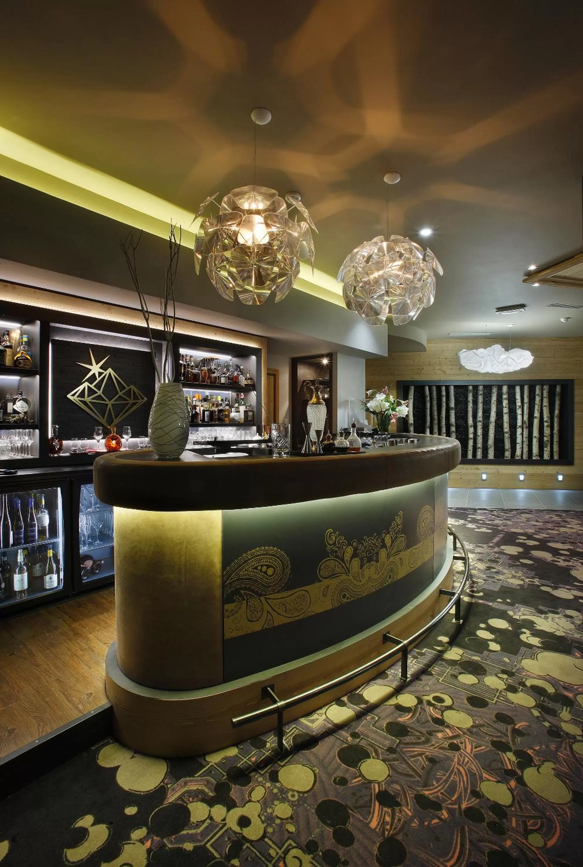 Drinks in Hôtel Koh-I Nor by Les Etincelles