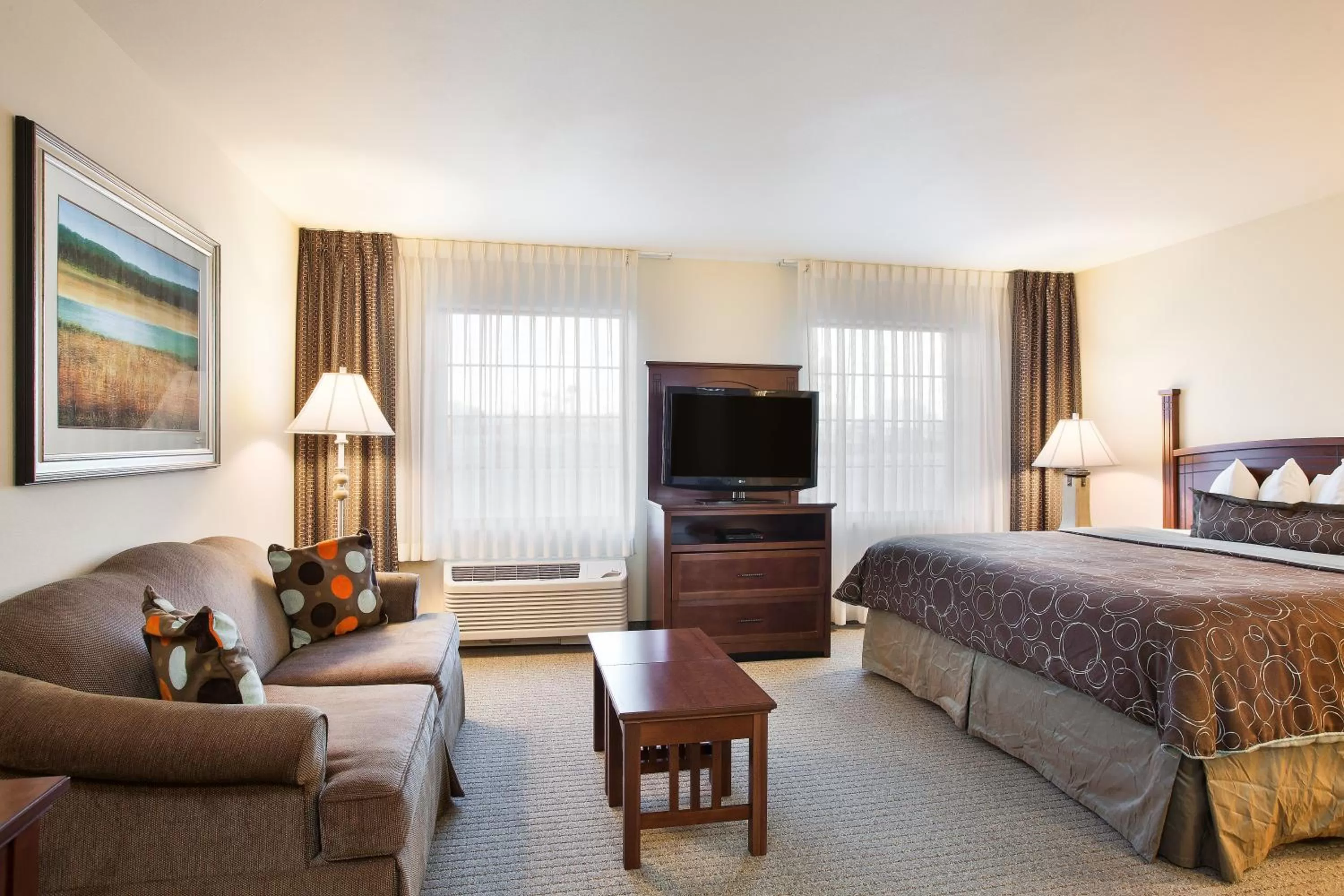 Photo of the whole room, Bed in Staybridge Suites El Paso Airport by IHG