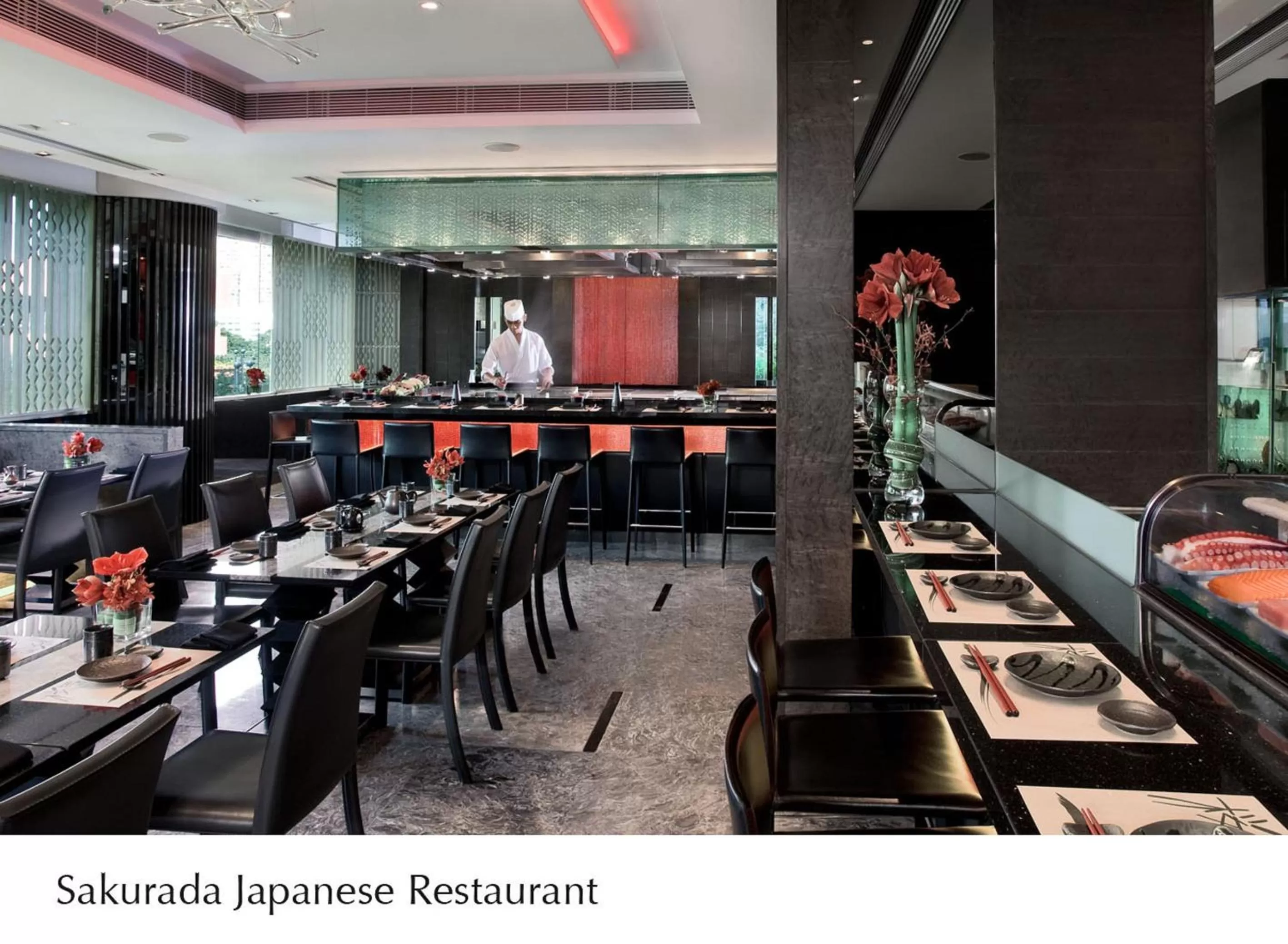 Restaurant/places to eat in Royal Park Hotel