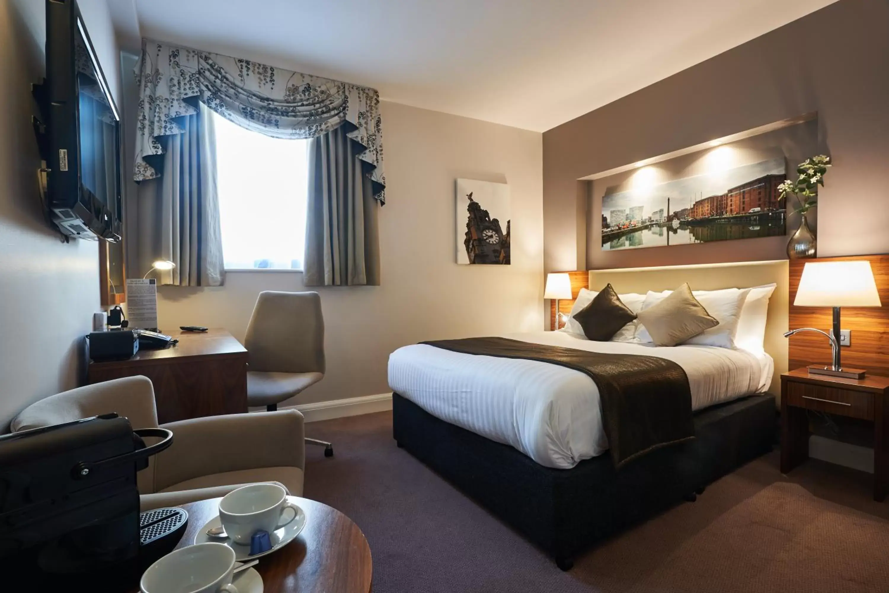 Bedroom, Bed in Heywood House Hotel, BW Signature Collection