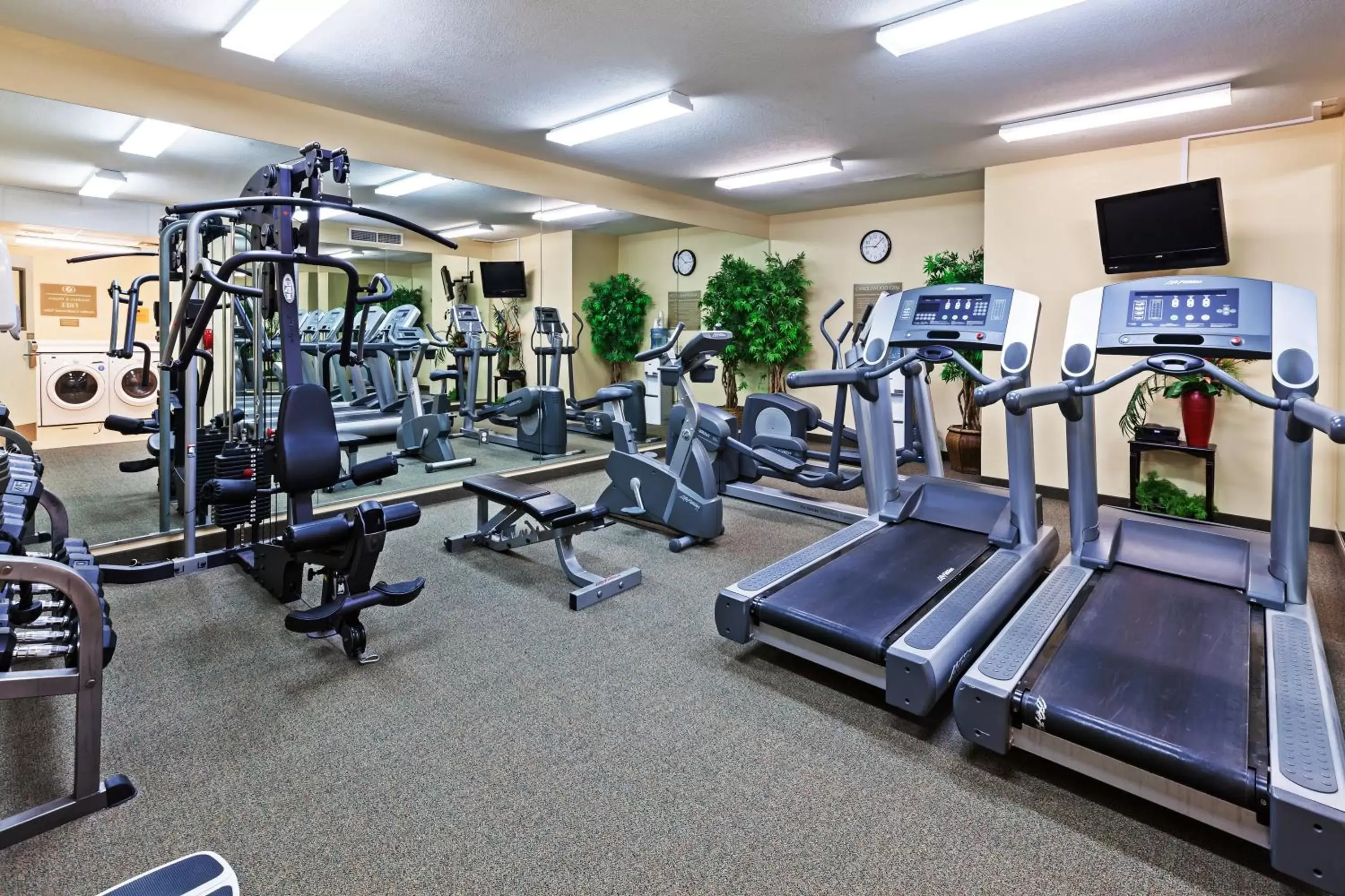Fitness centre/facilities, Fitness Center/Facilities in Candlewood Suites Owasso, an IHG Hotel