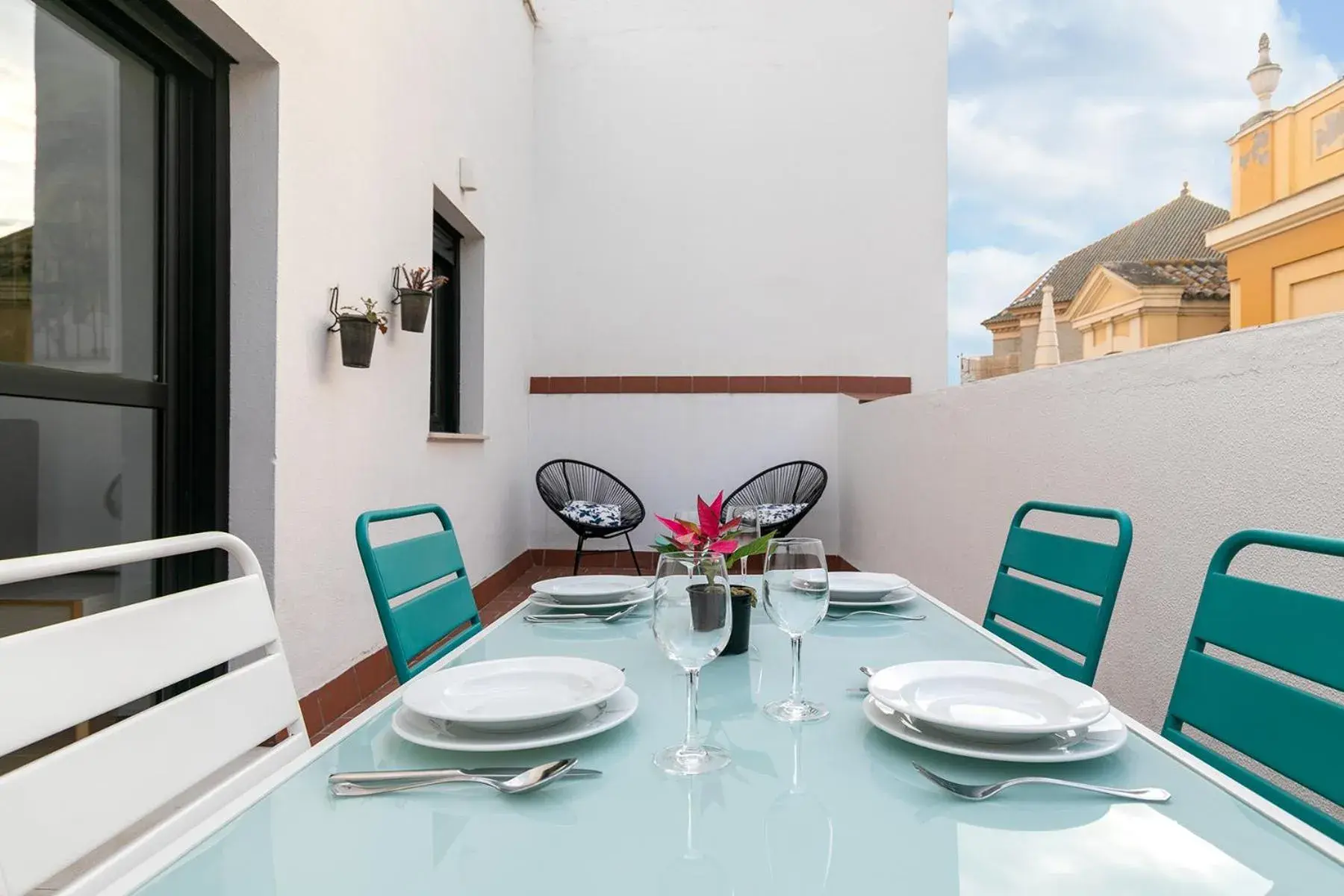 Balcony/Terrace, Restaurant/Places to Eat in Holiday Rentals Tempa Museo