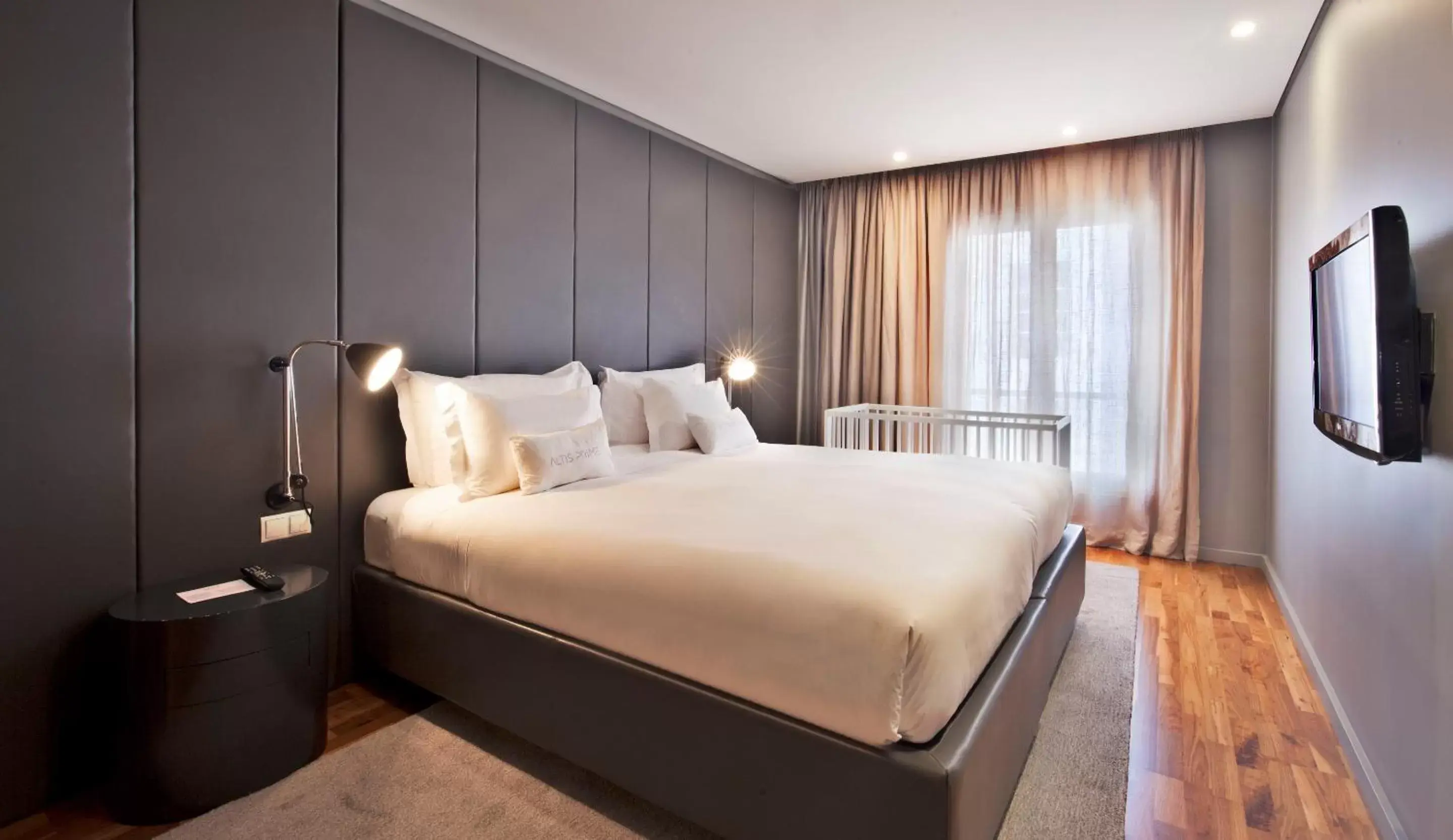Bed, Room Photo in Altis Prime Hotel