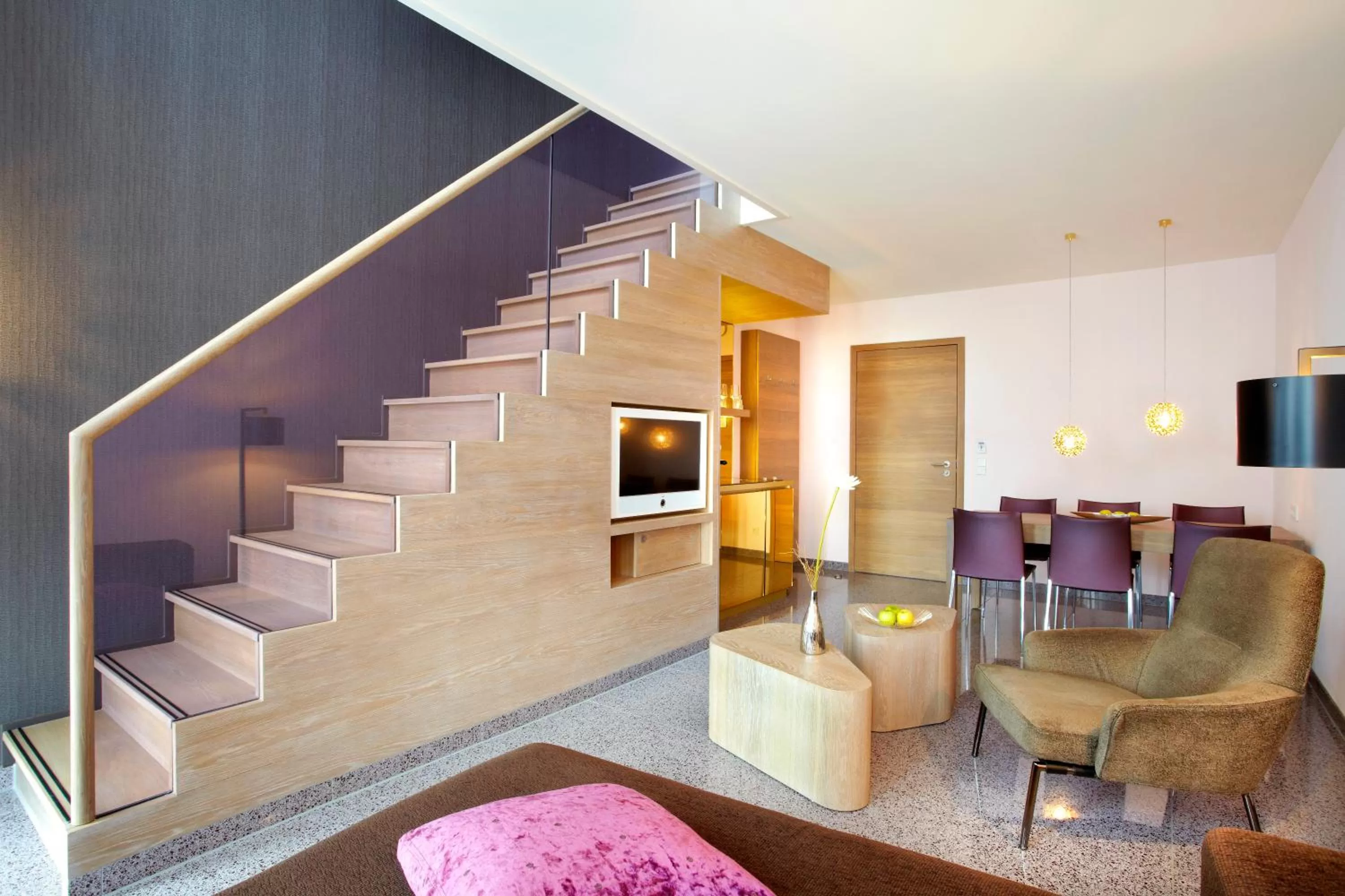 Photo of the whole room in abito Suites