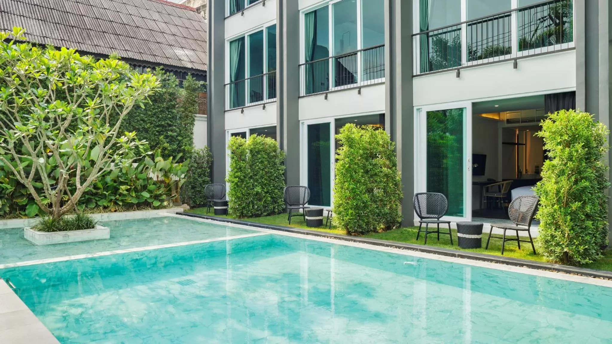 Property building in KIRI HOTEL Chiang Mai