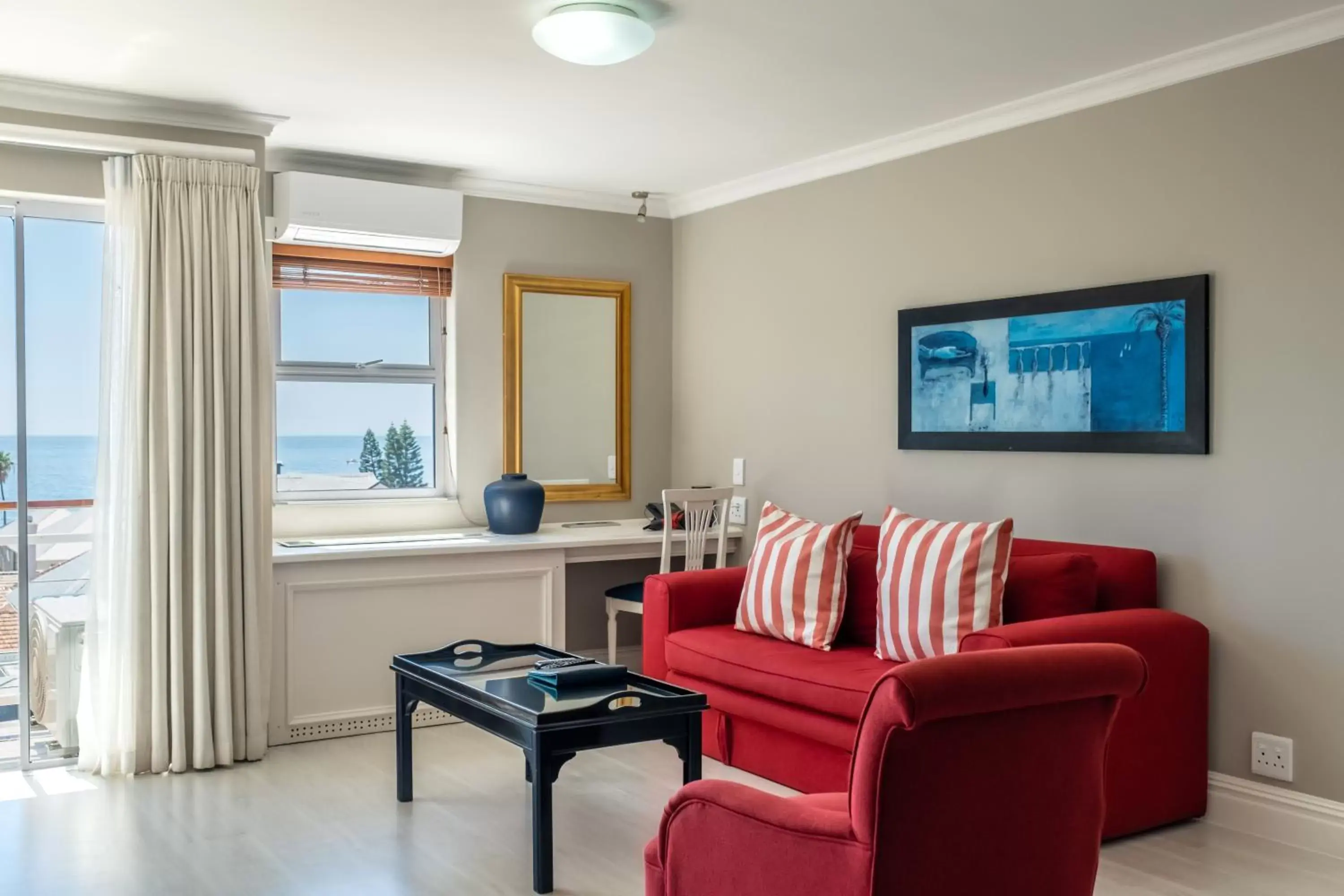 Seating Area in The Bantry Bay Aparthotel by Totalstay