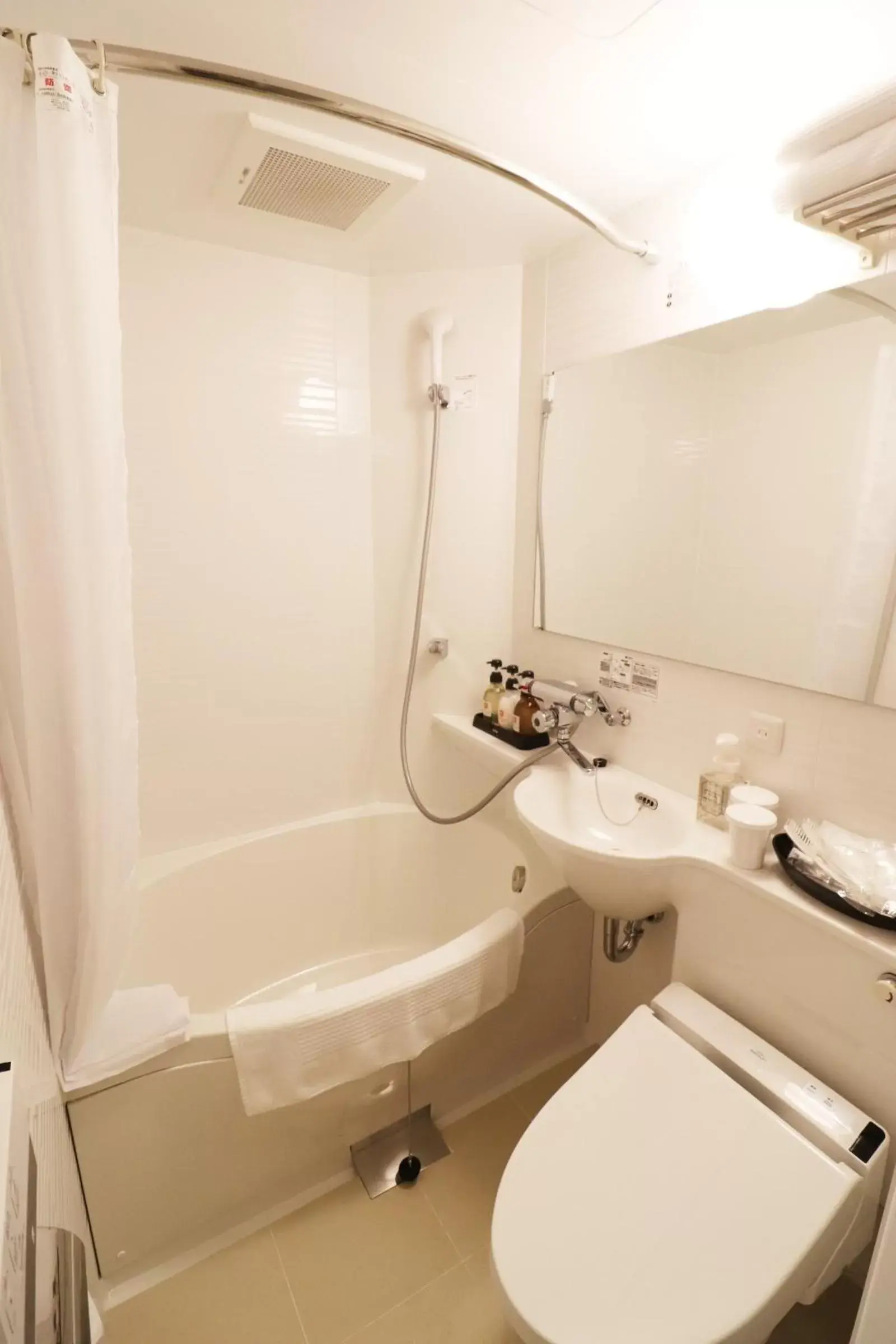 Shower, Bathroom in Kamon Hotel Namba