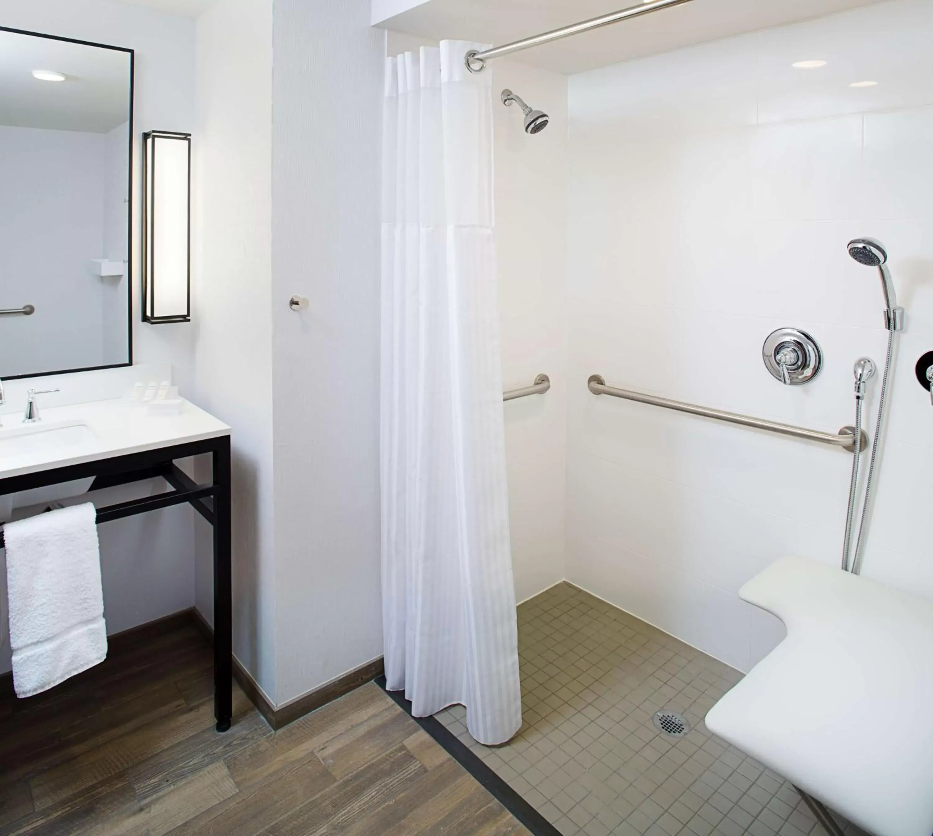 Bathroom in Hilton Garden Inn Providence
