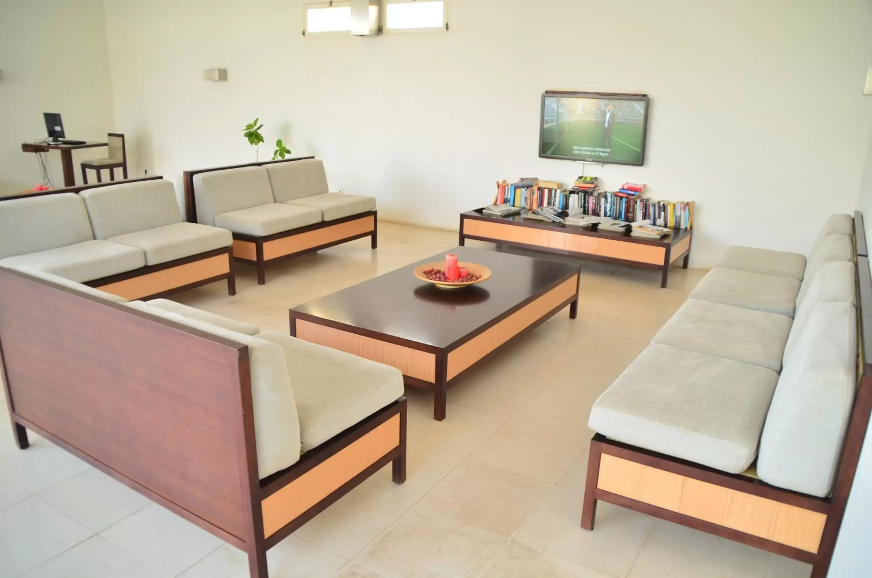 Lounge or bar, Seating Area in Hotel Dunas de Sal