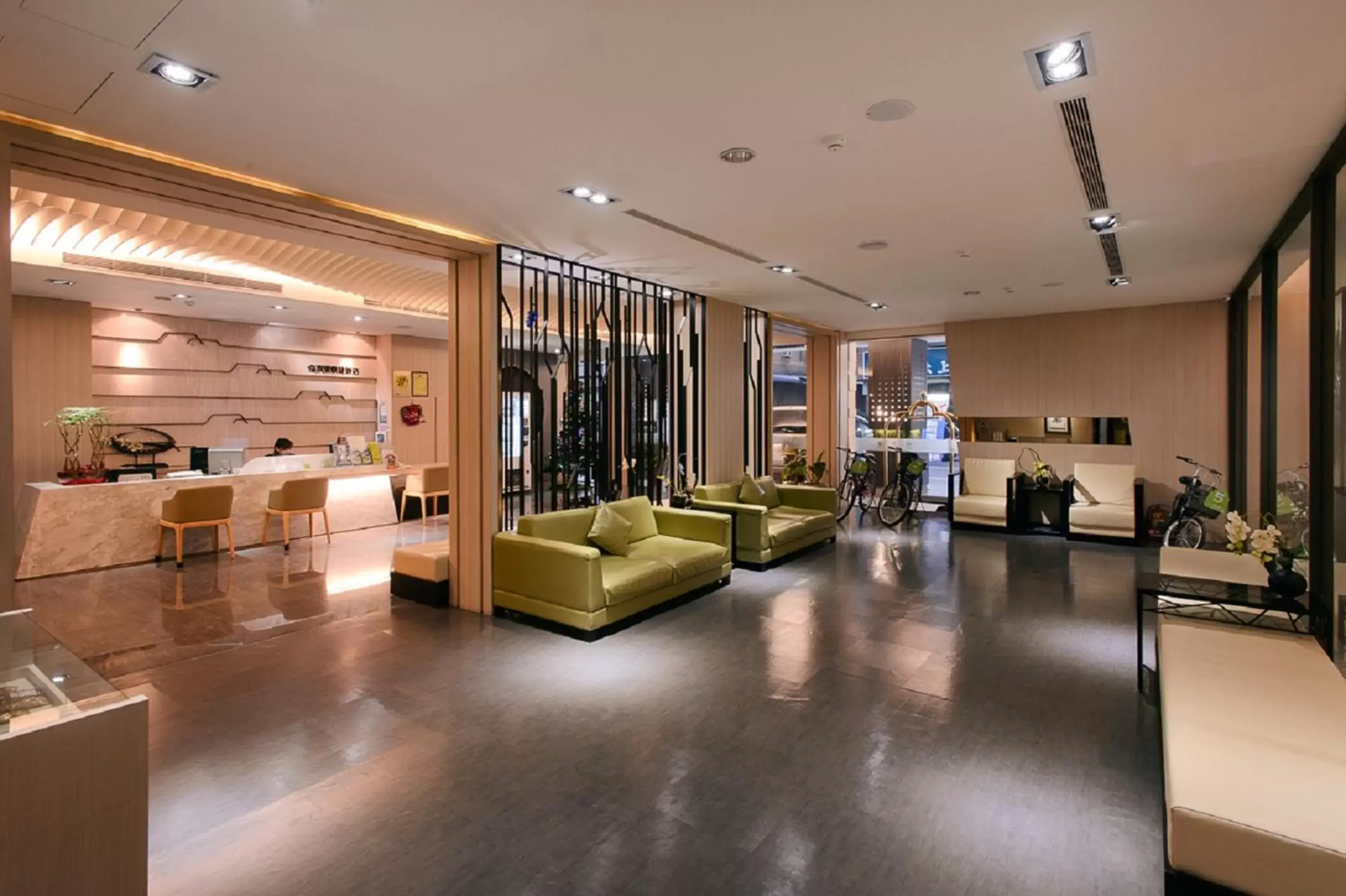 Lobby or reception in Kiwi Express Hotel - Kaohsiung Station Lobby or reception in Kiwi Express Hotel - Kaohsiung Station