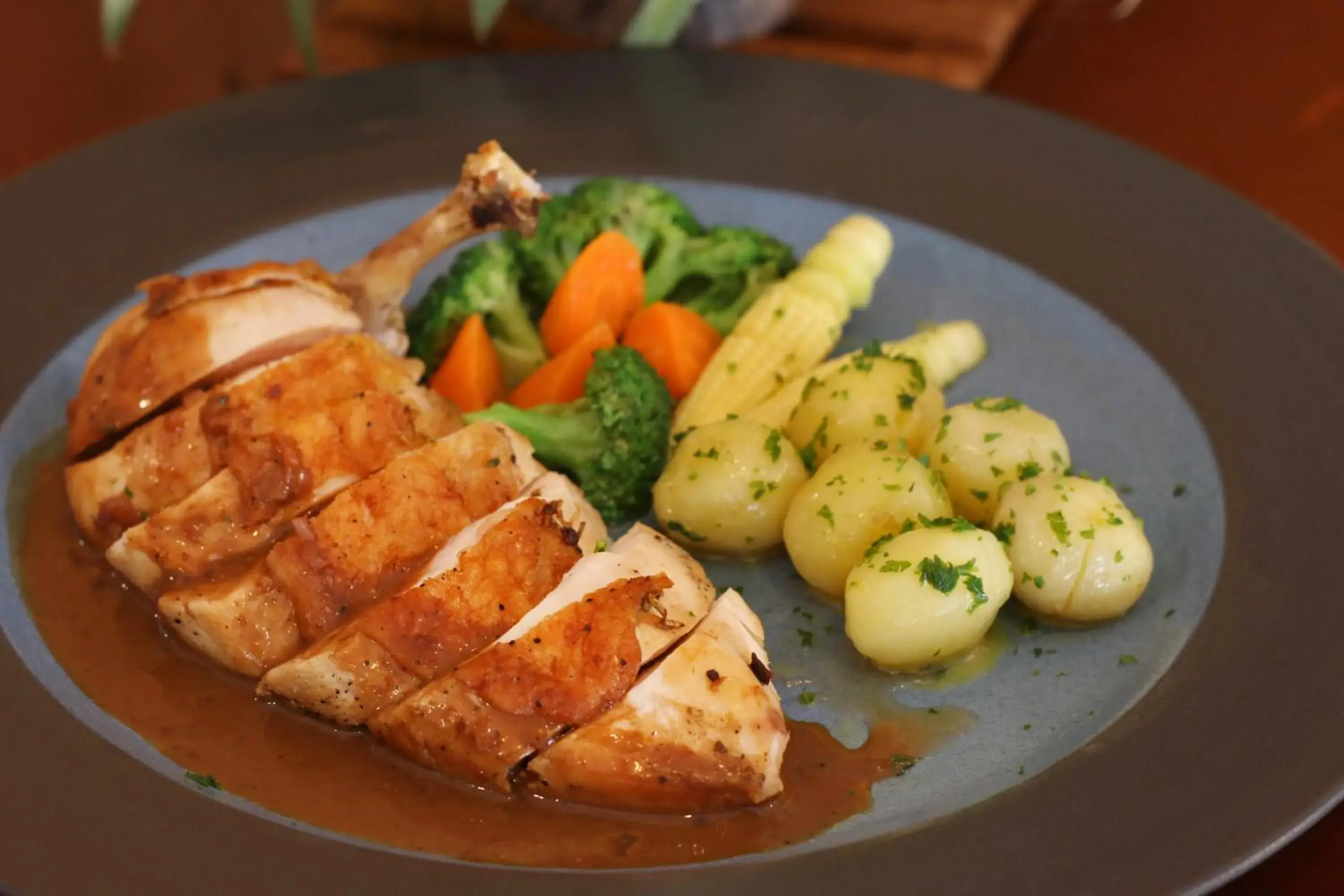 Restaurant/places to eat in Hotel Kaisar Restaurant/places to eat in Hotel Kaisar