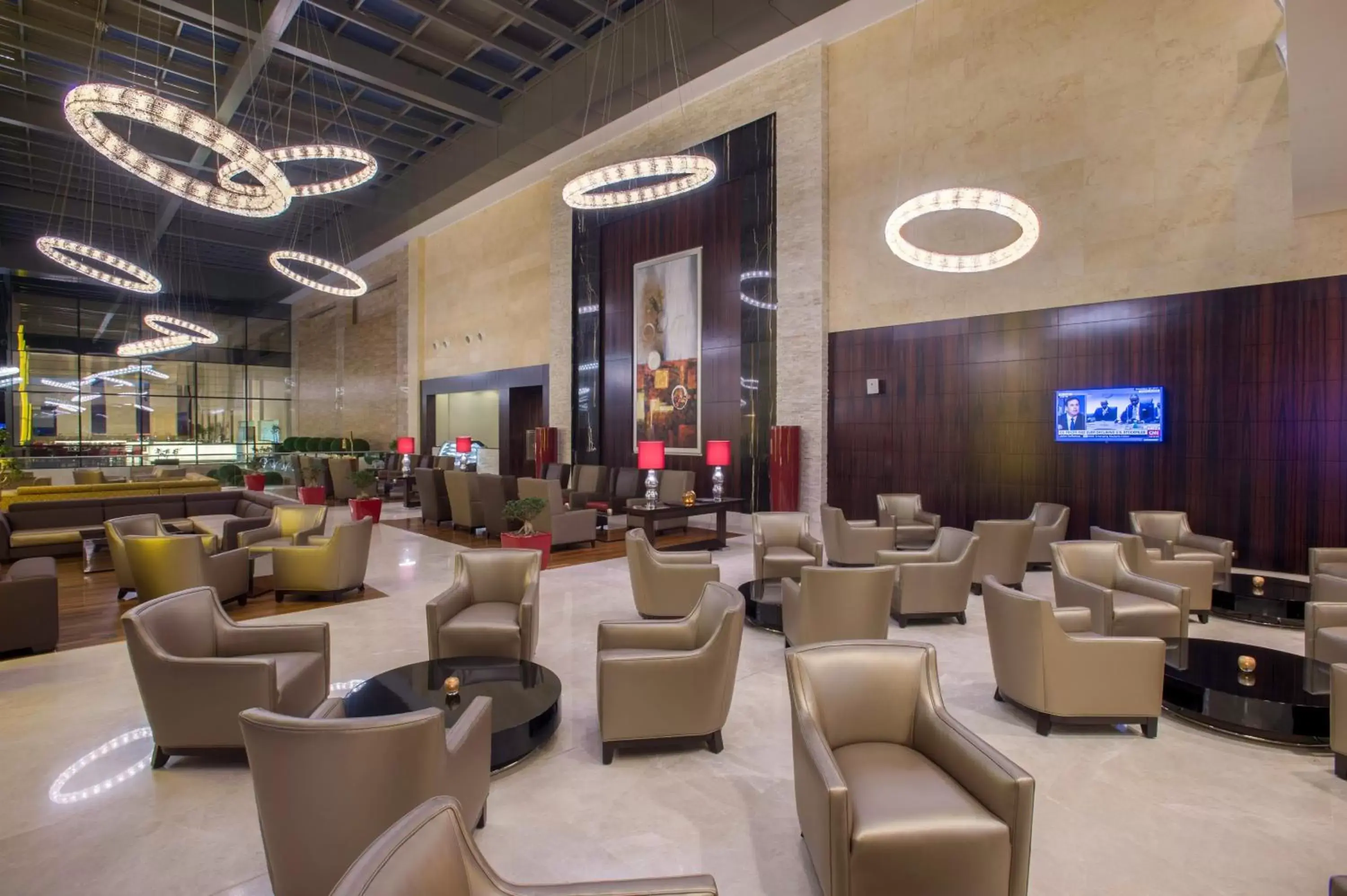 Restaurant/places to eat, Lounge/Bar in Crowne Plaza Riyadh - RDC Hotel & Convention, an IHG Hotel