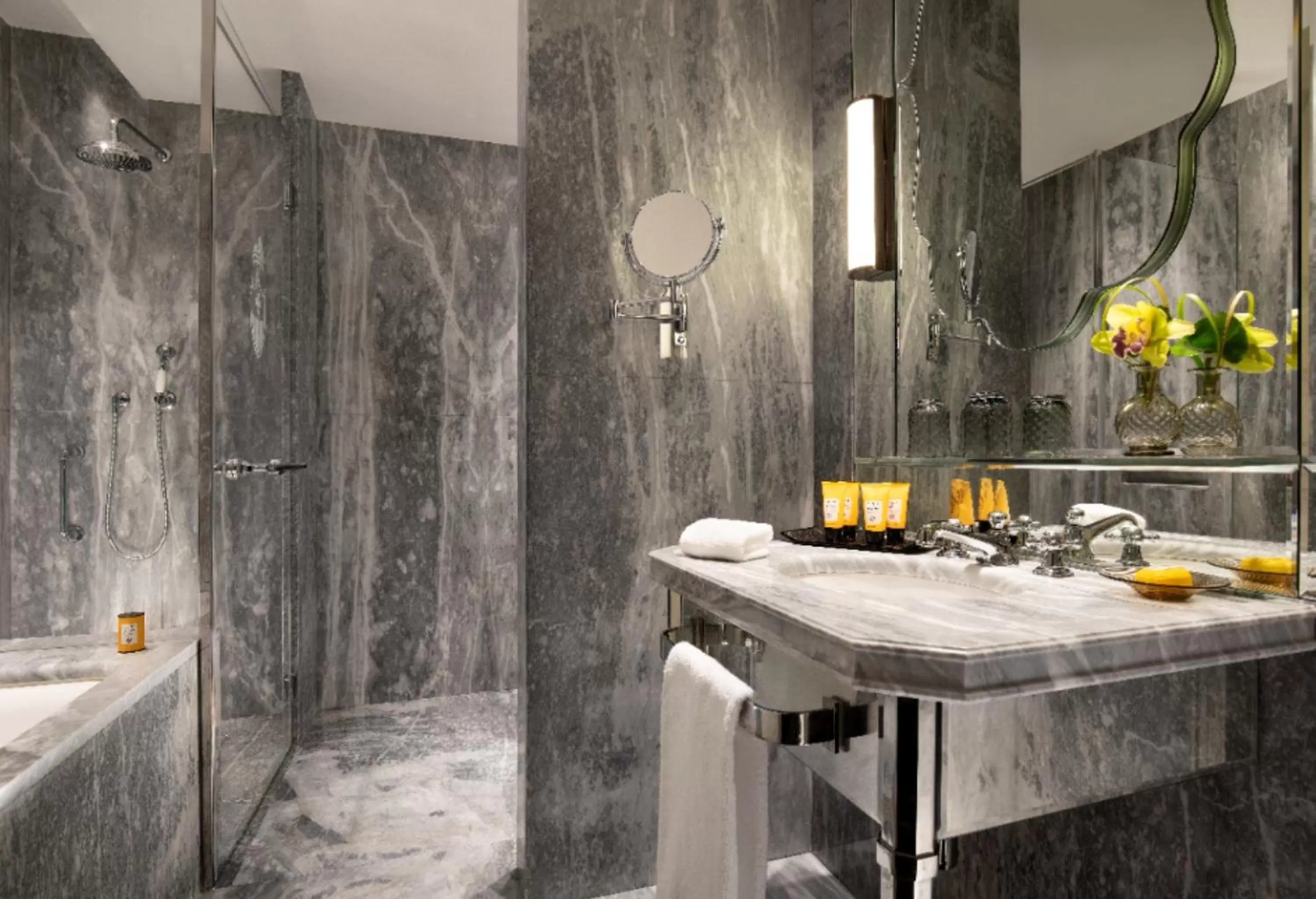 Bathroom in The Gritti Palace, a Luxury Collection Hotel, Venice