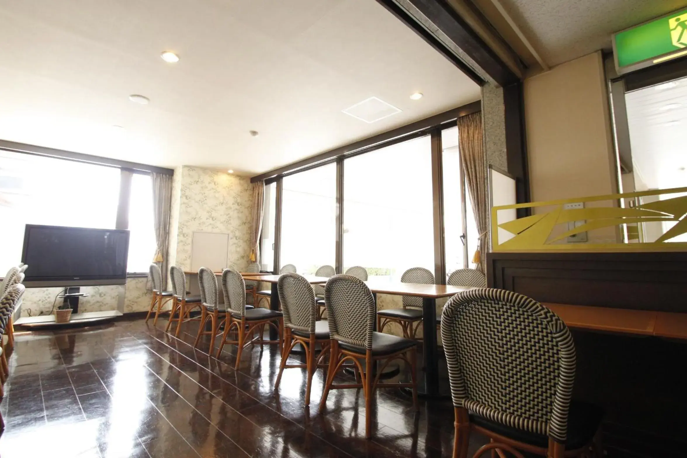 Restaurant/places to eat, Seating Area in Apa Hotel Hikone Minami