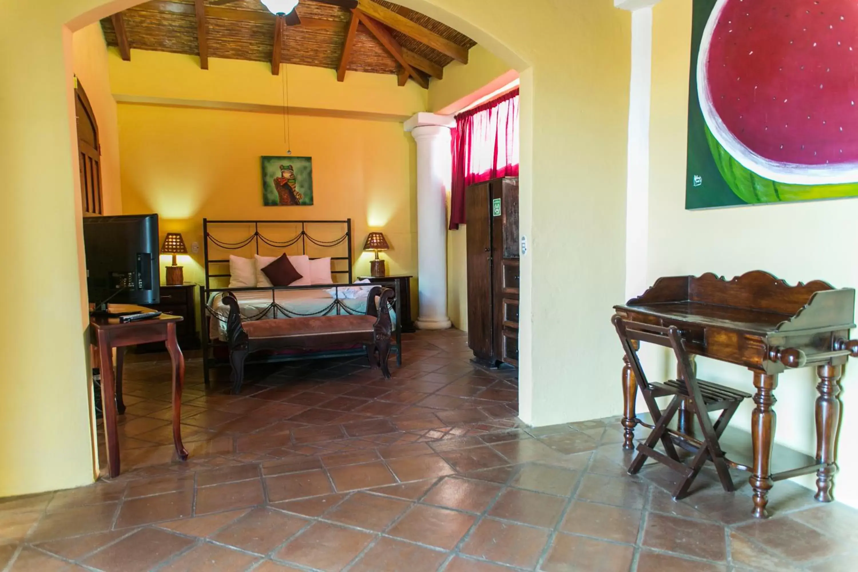 Photo of the whole room, Dining Area in Hotel Casa del Consulado