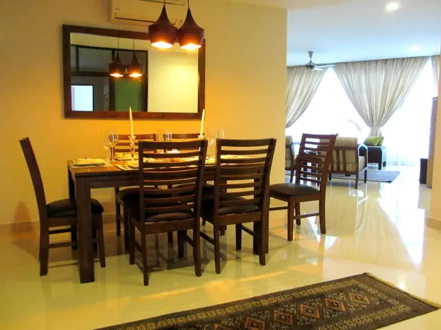 Dining Area in Samsuria Beach Resort & Residence