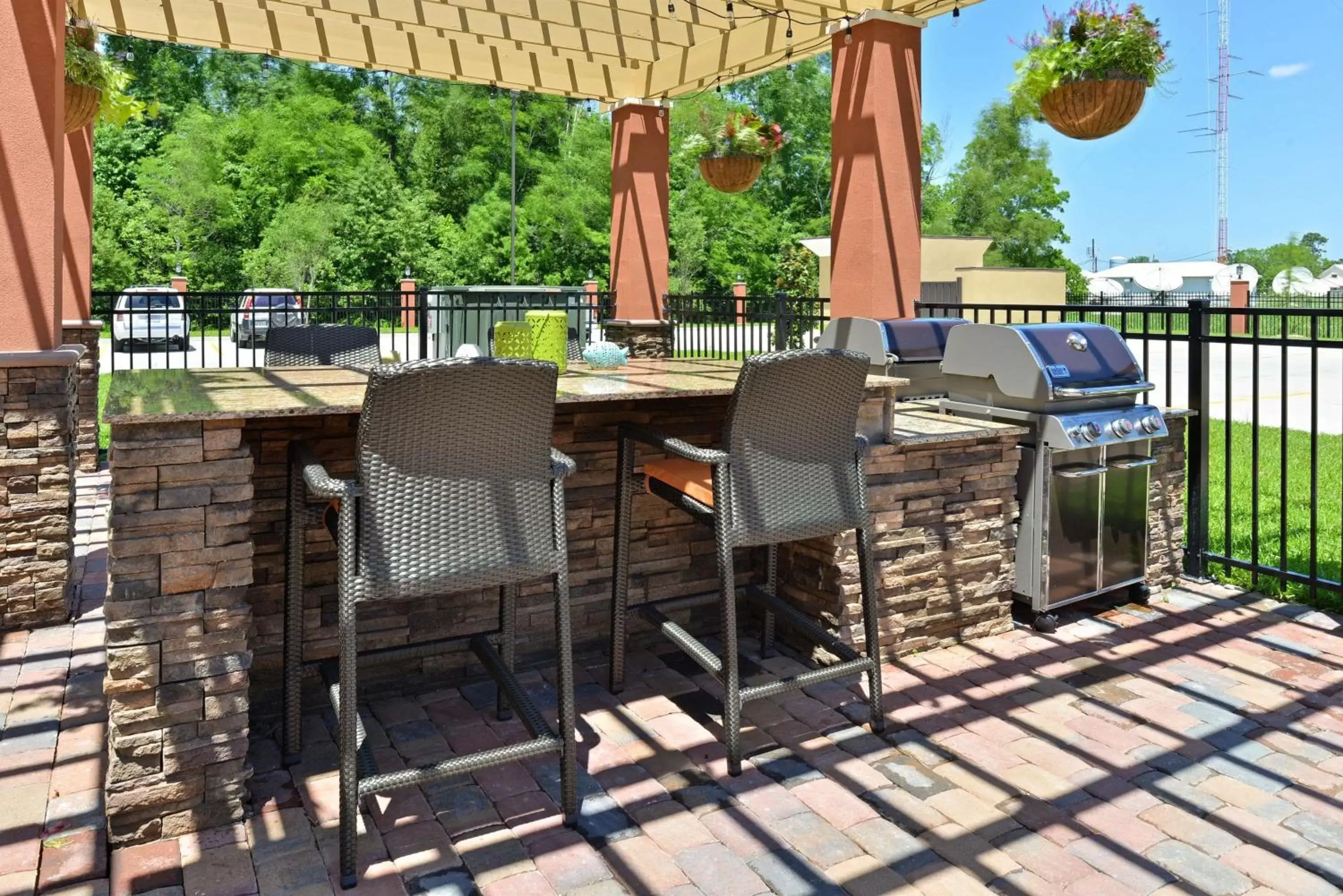 Patio, Restaurant/Places to Eat in Homewood Suites by Hilton Houma