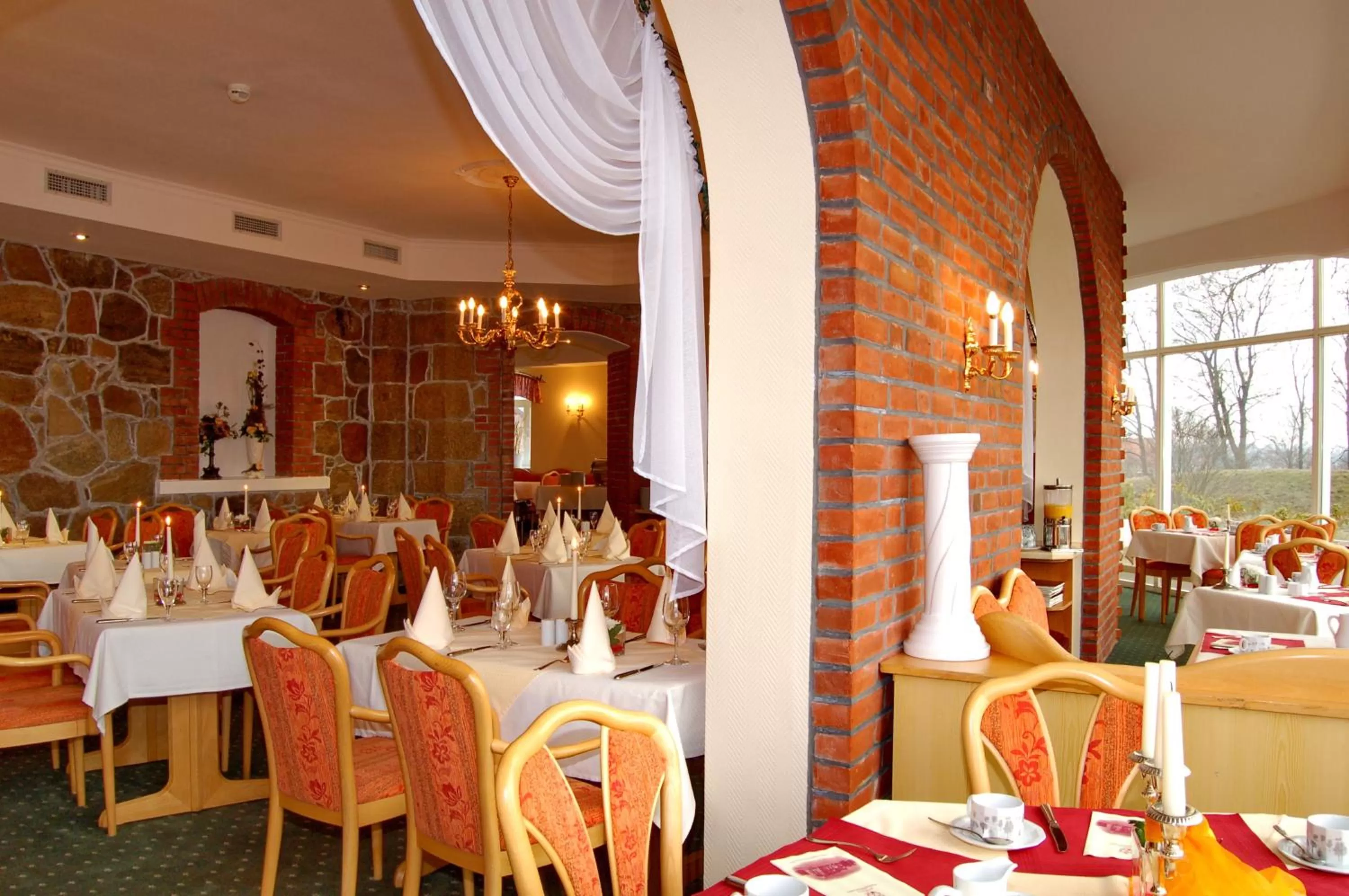 Restaurant/places to eat in Schloss Herrenstein