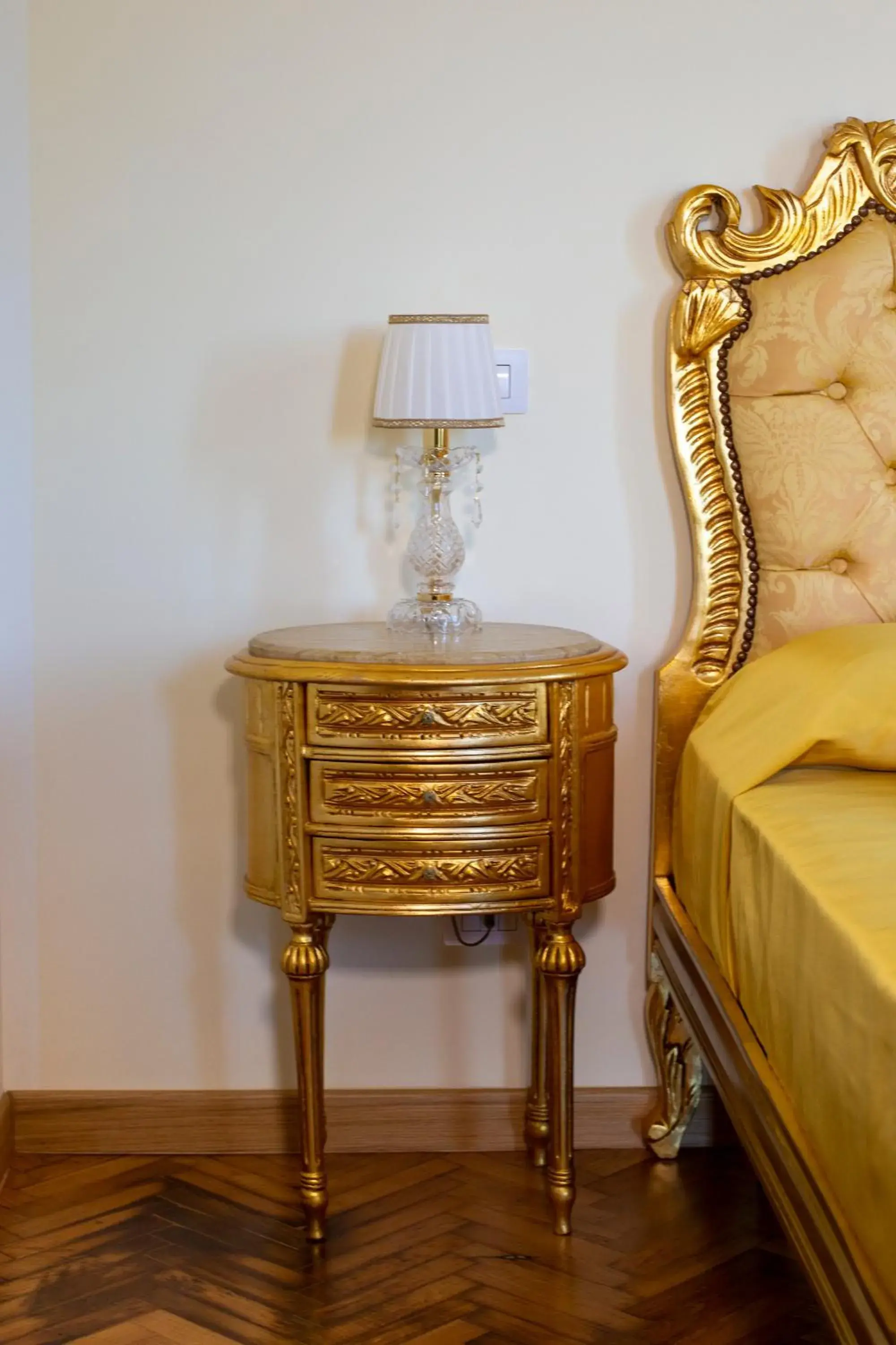 Bed, Seating Area in Relais Antica Napoli