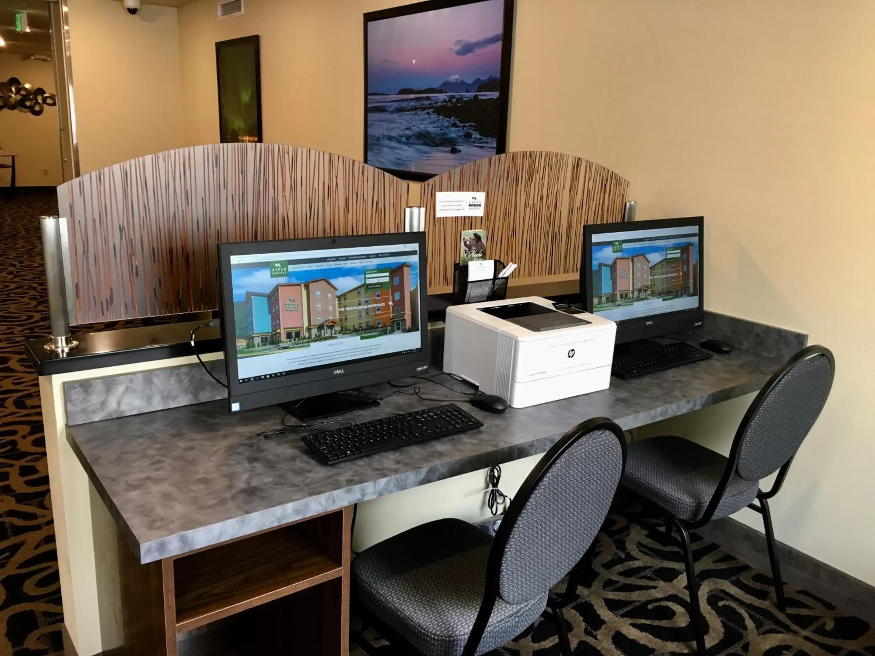 Lobby or reception in Aspen Suites Hotel Sitka