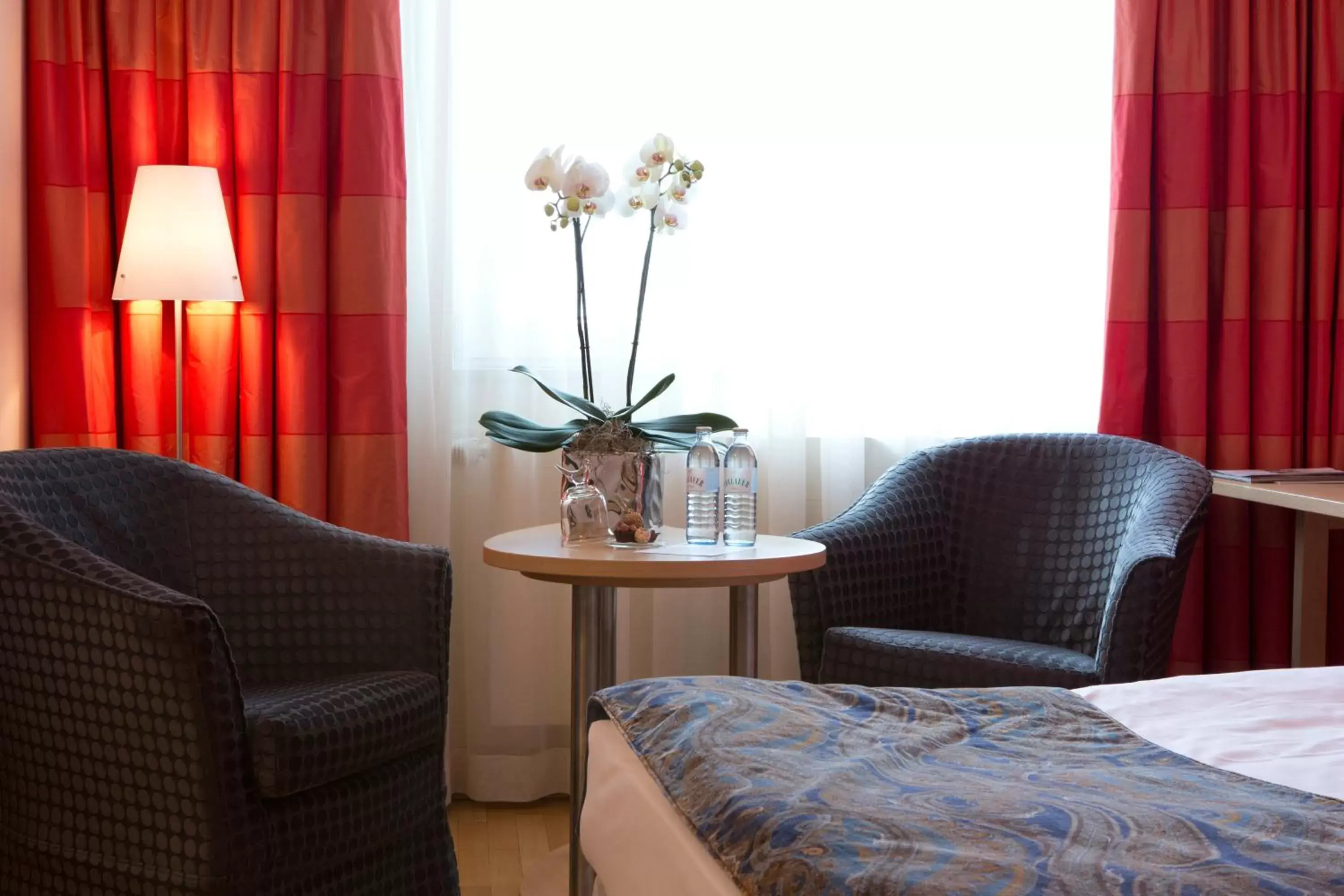 Photo of the whole room, Seating Area in Appartement-Hotel an der Riemergasse