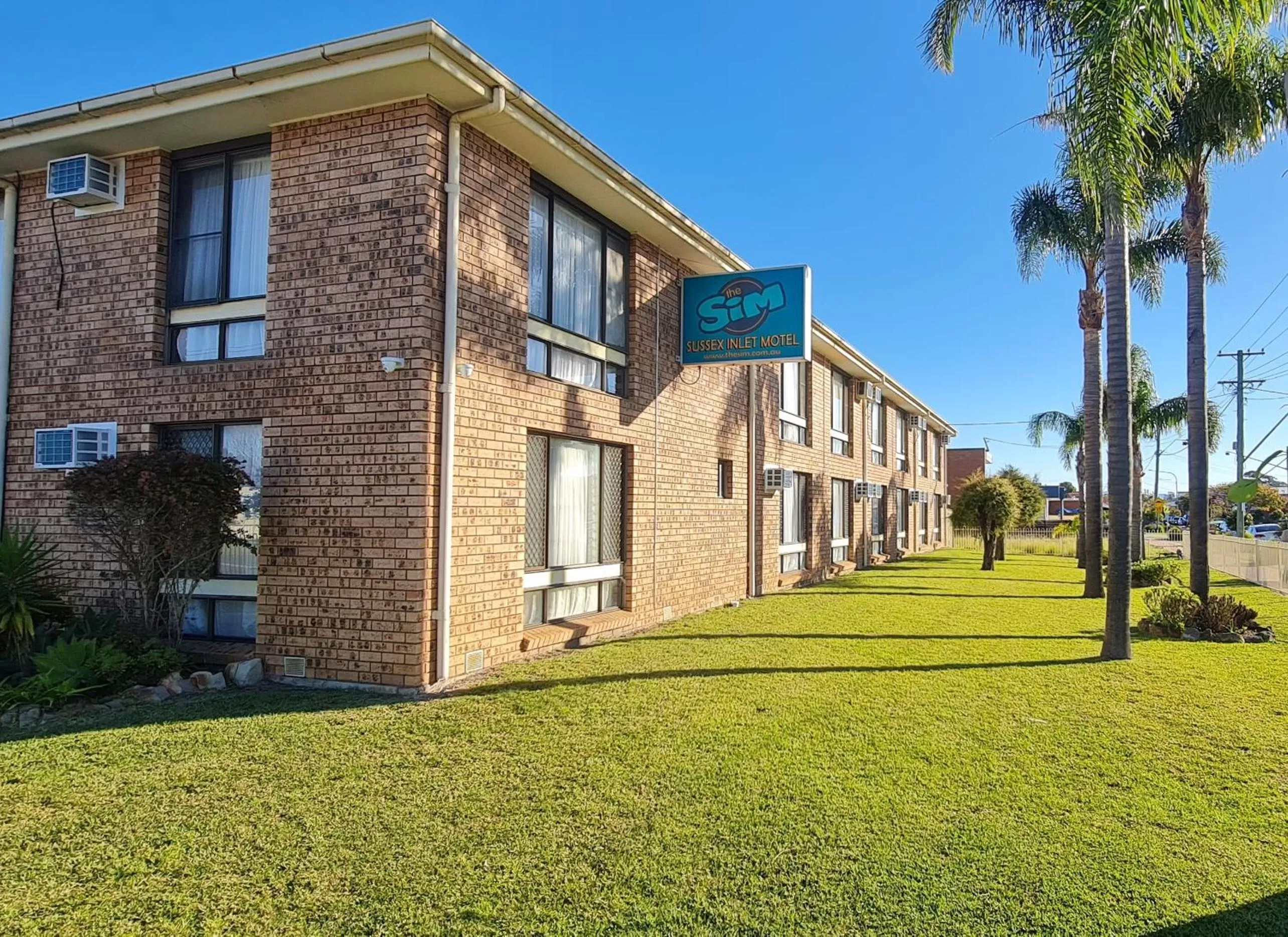 Property building in The SIM - Sussex Inlet Motel